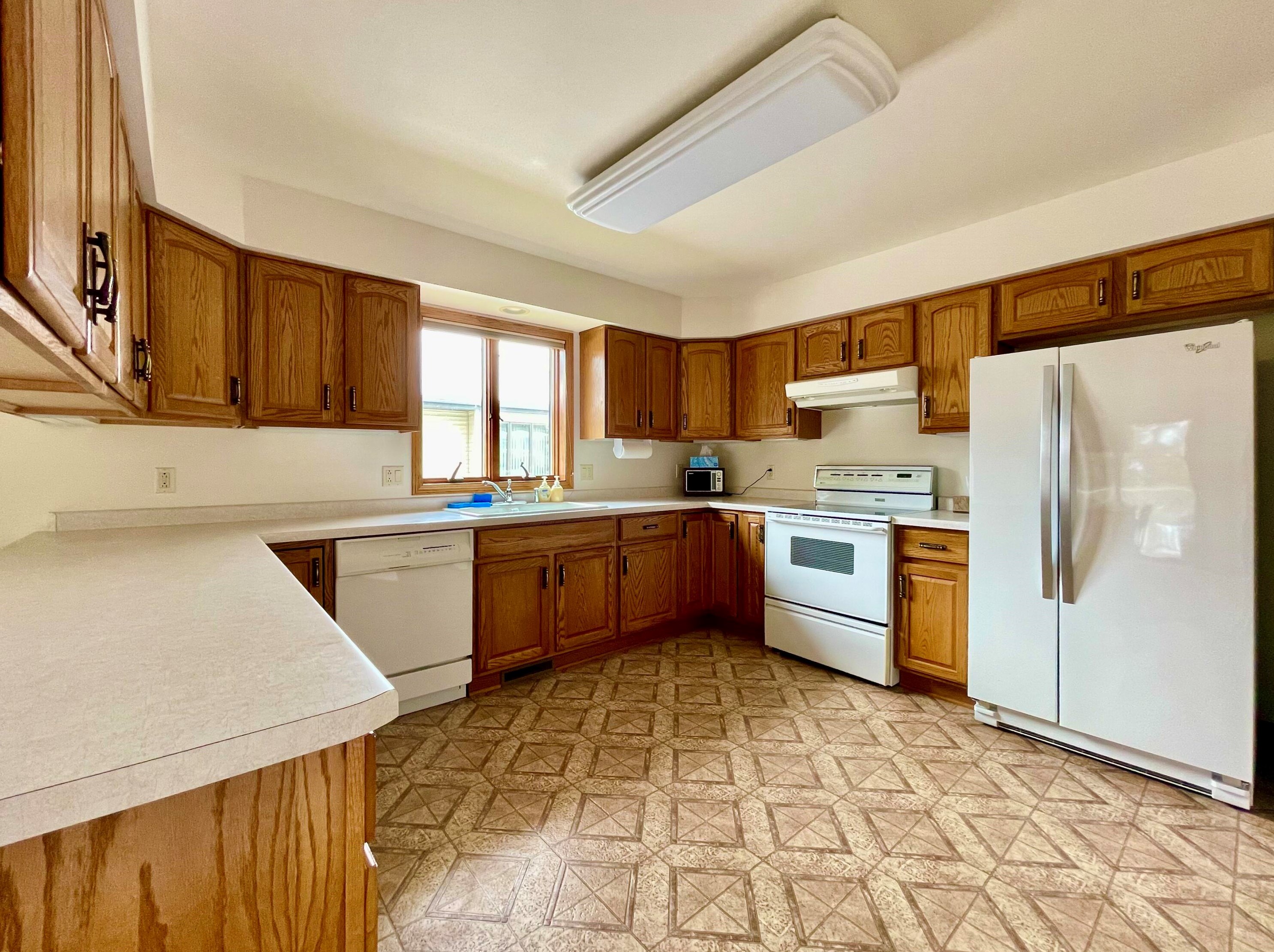 3423 17th St, Sheboygan, WI 53081-7171