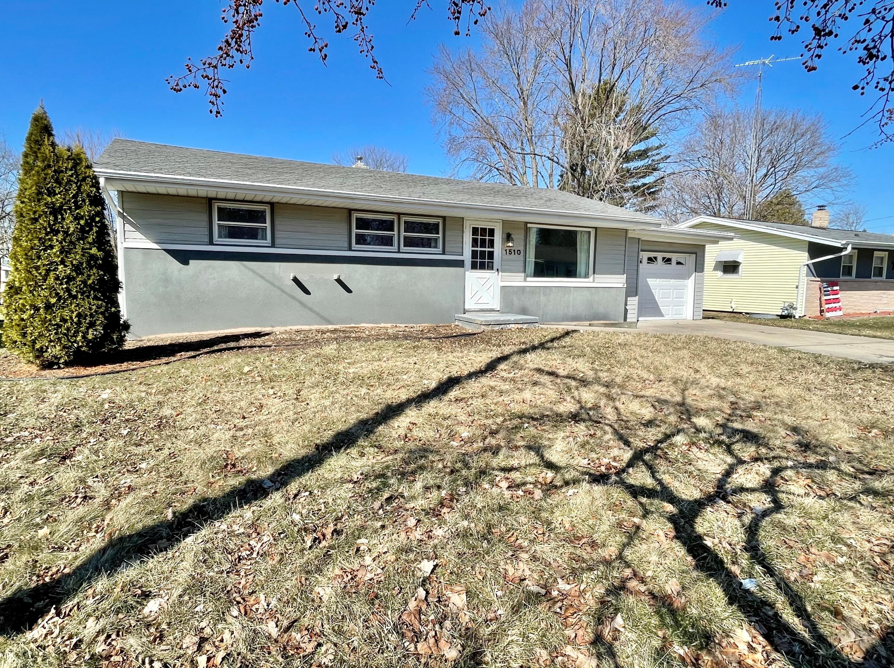 1510 Randolph St, Watertown, WI 53094