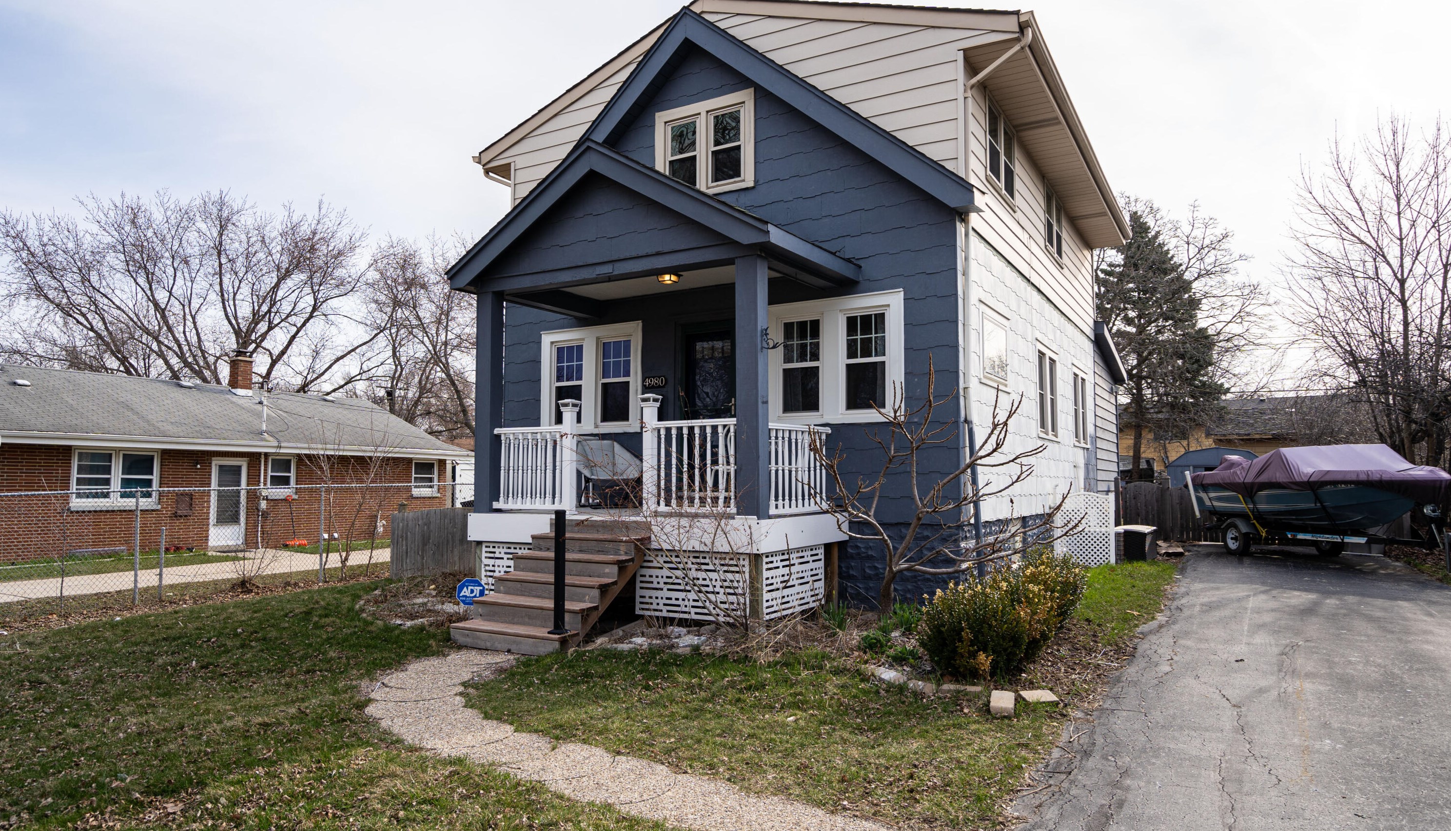 4980 N 107th St, Milwaukee, WI 53225