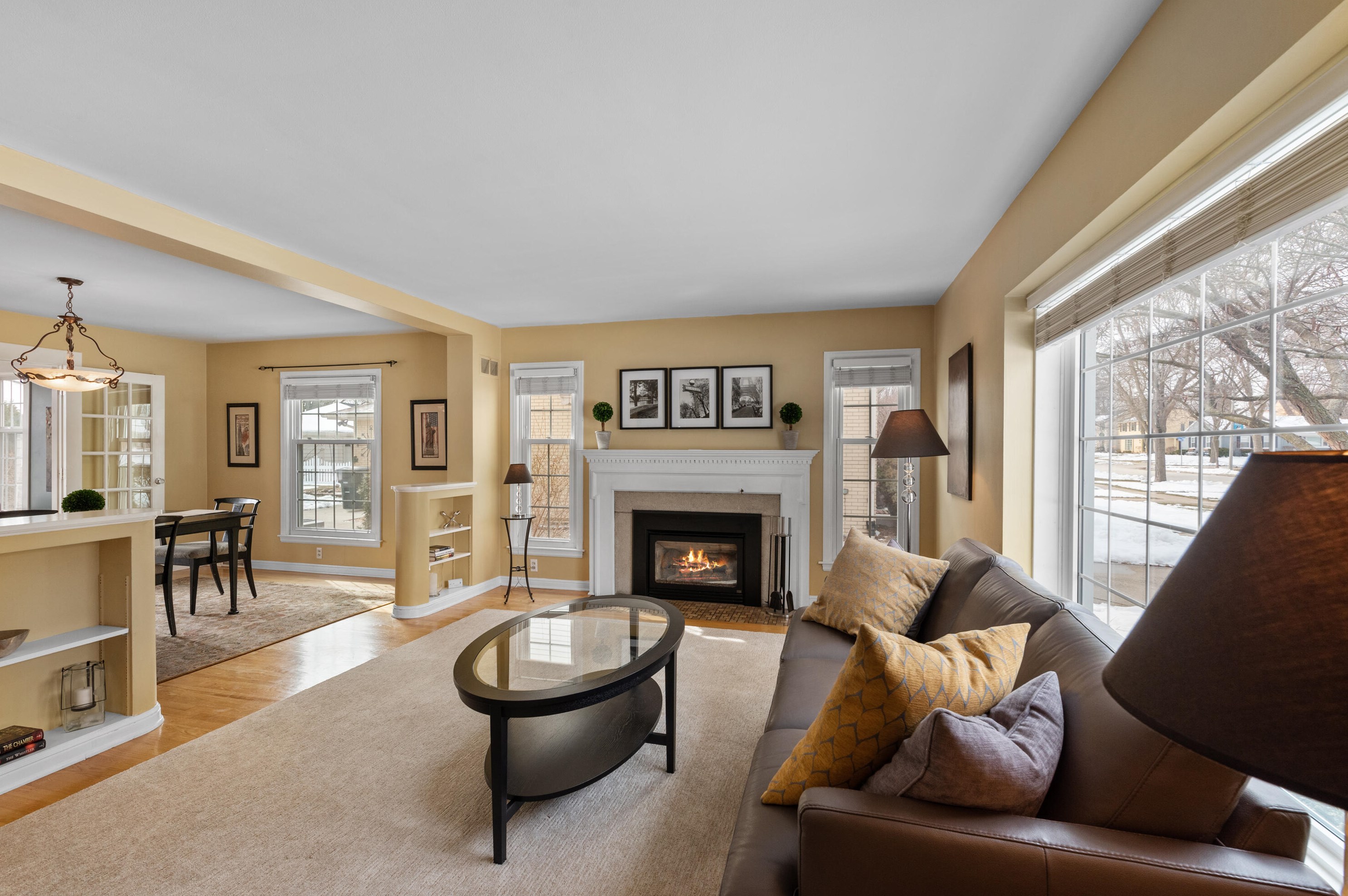 9303 Harding Blvd, Milwaukee, WI 53226-1720
