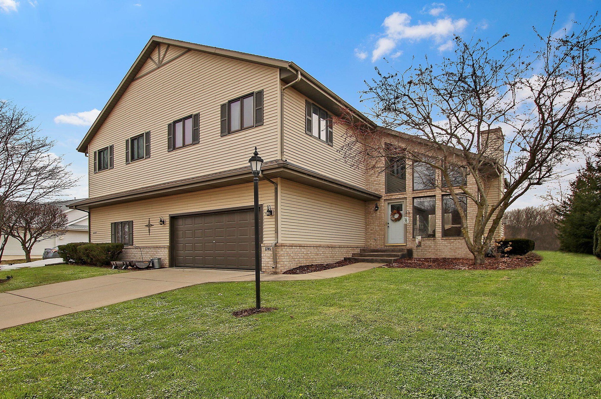2245 Patrick Ln, Waukesha, WI 53188