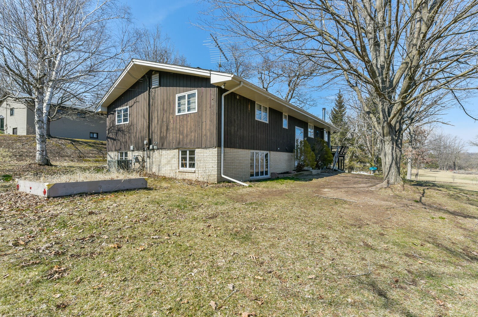 33605 Dream St, Lyons WI  53105-8713 exterior