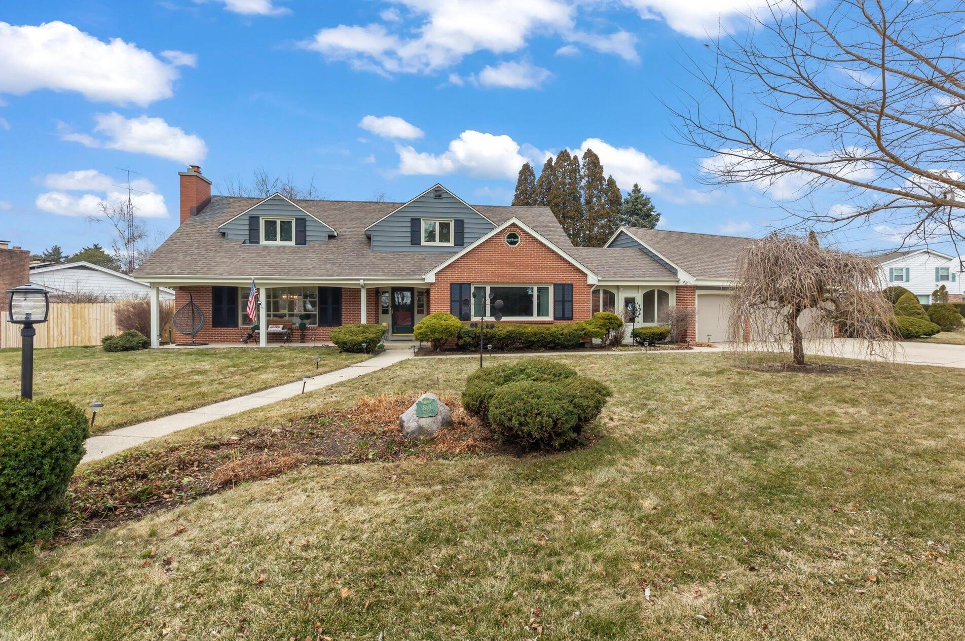 3800 Lighthouse Dr, Racine WI  53402-3618 exterior