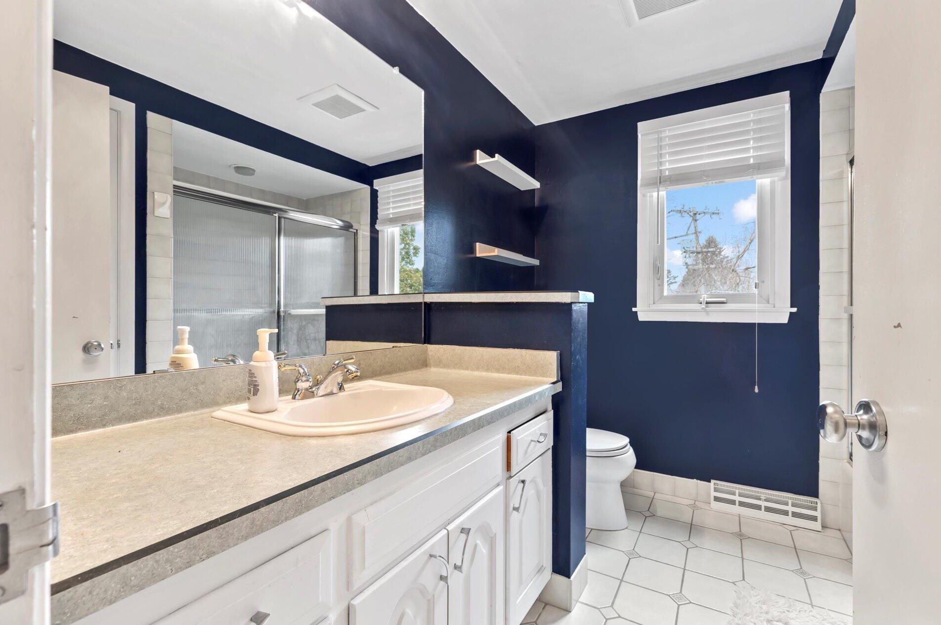 3800 Lighthouse Dr, Racine WI  53402-3618 exterior