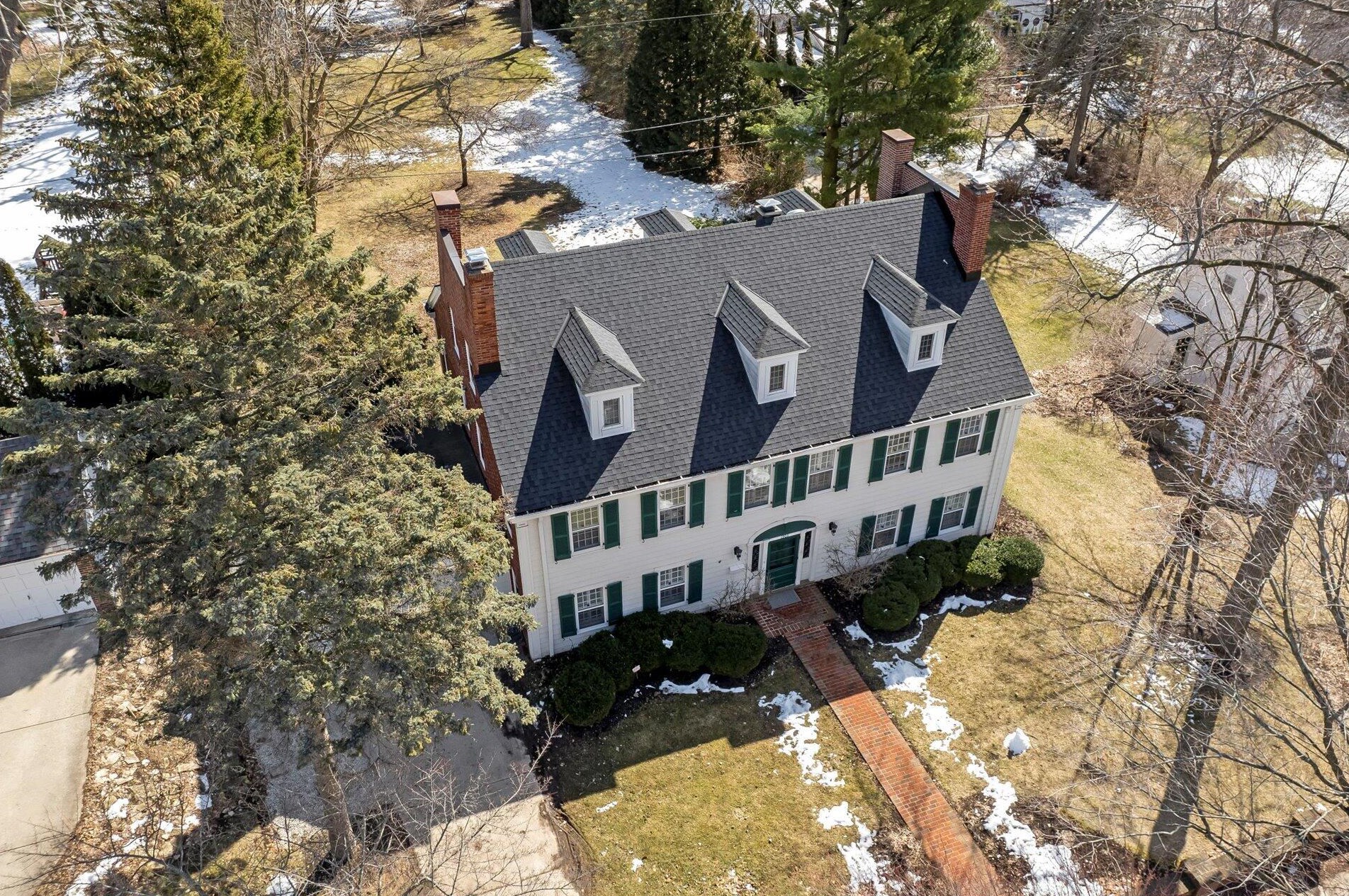 1503 Fairview Ave, South Milwaukee, WI 53172