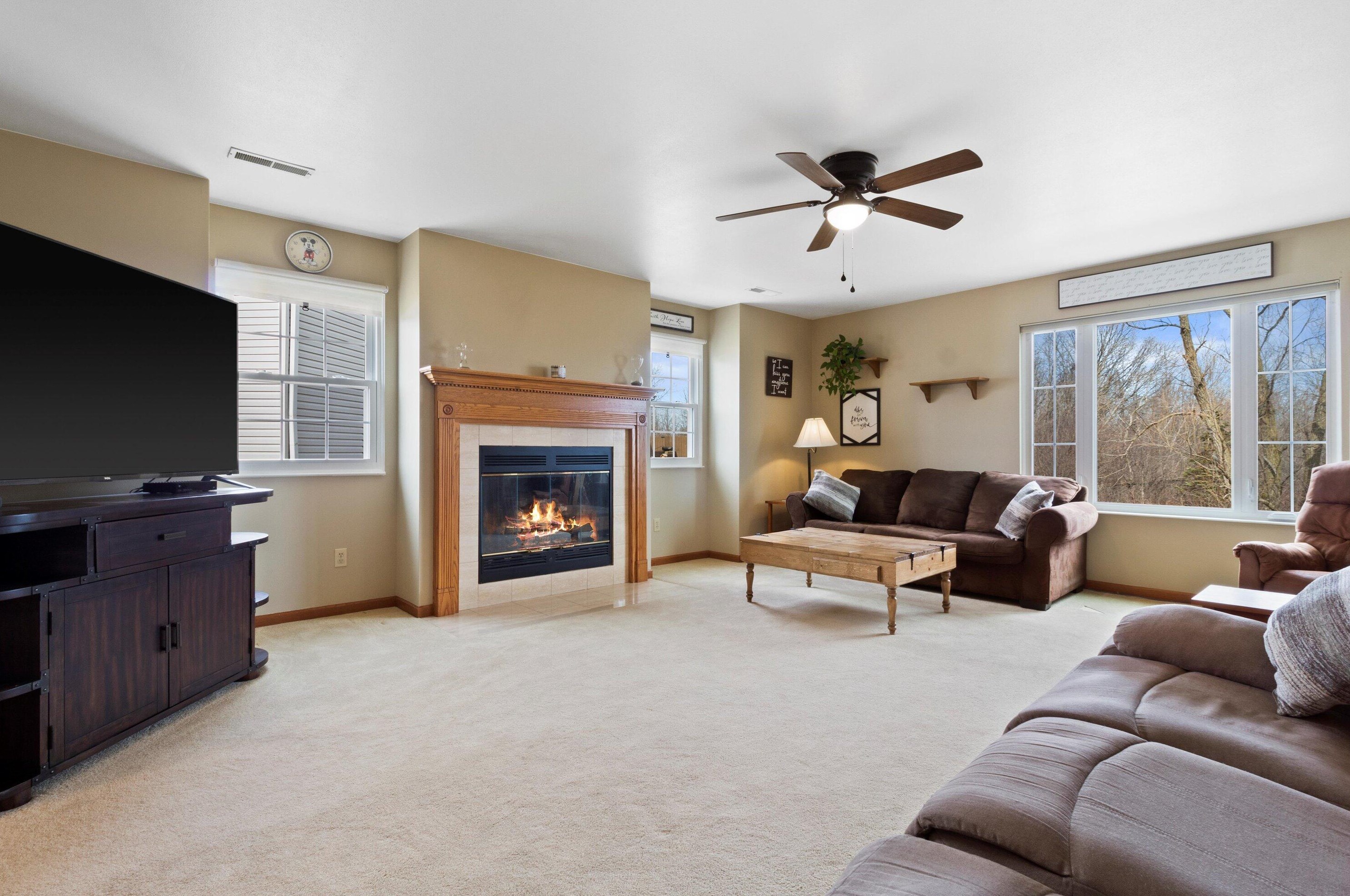 3336 Sycamore St, Hales Corners, WI 53132-8348