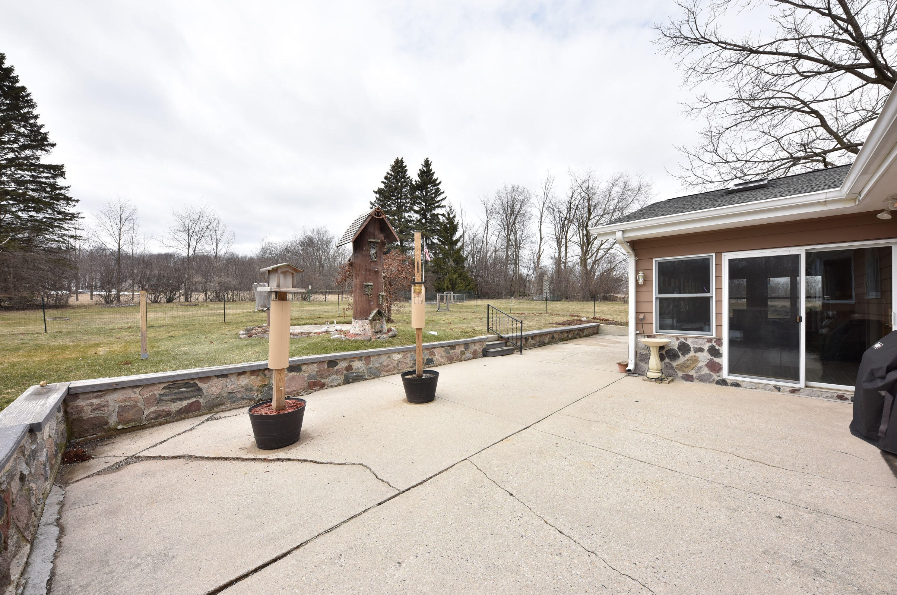 2753 County Road I, Saukville WI  53080-1525 exterior