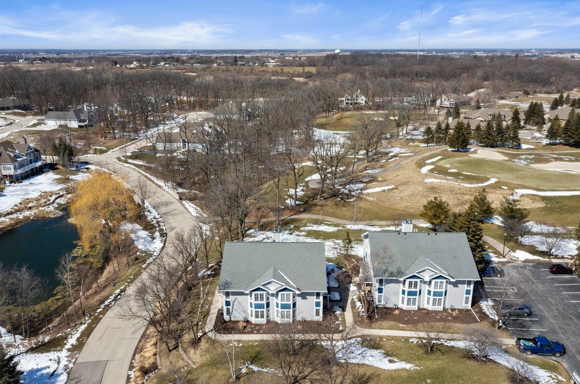 500 Geneva National Ave N #6-69, Lake Geneva, WI 53147
