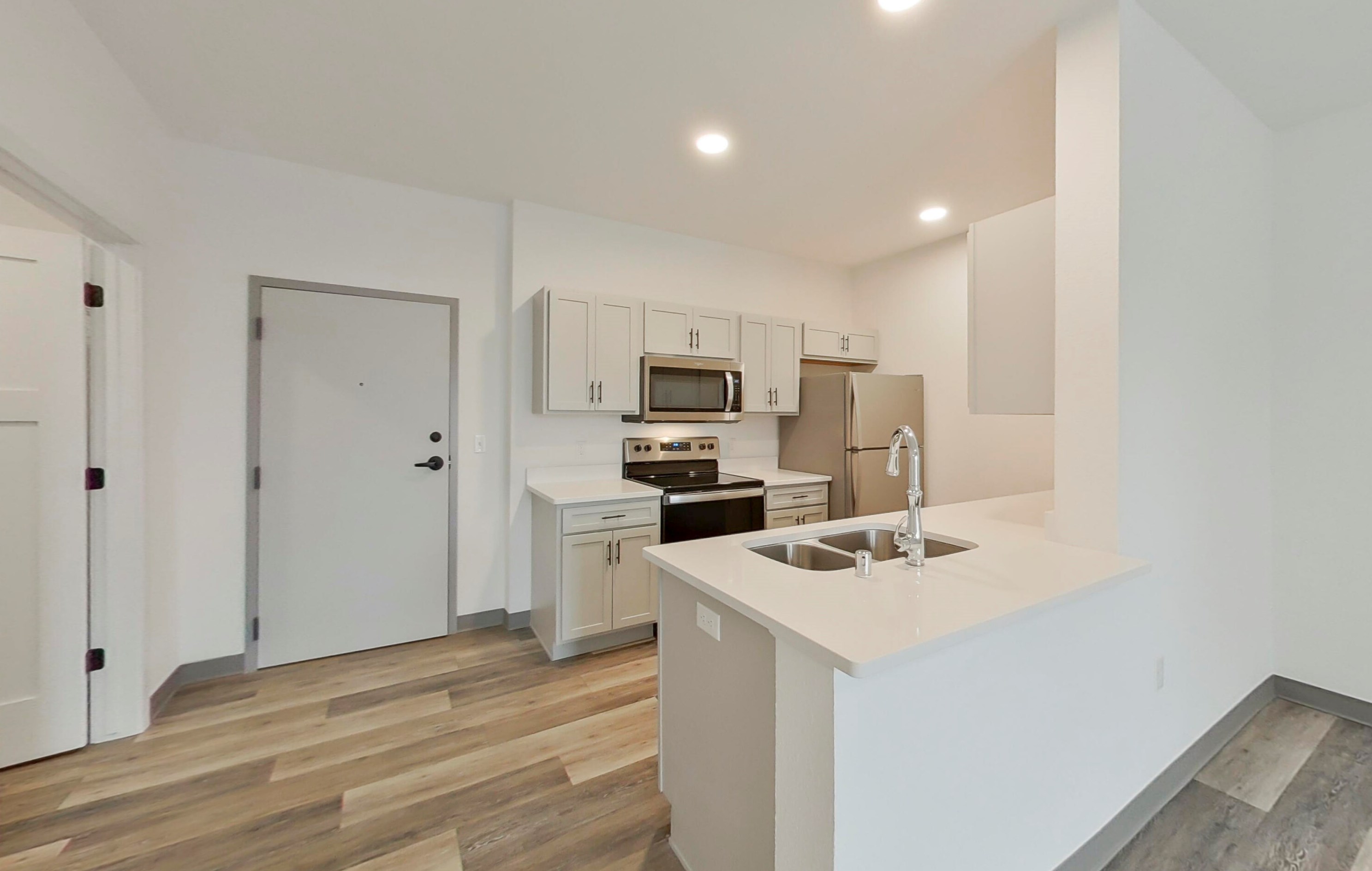 2075 N Cambridge Ave #409, Milwaukee, WI 53202