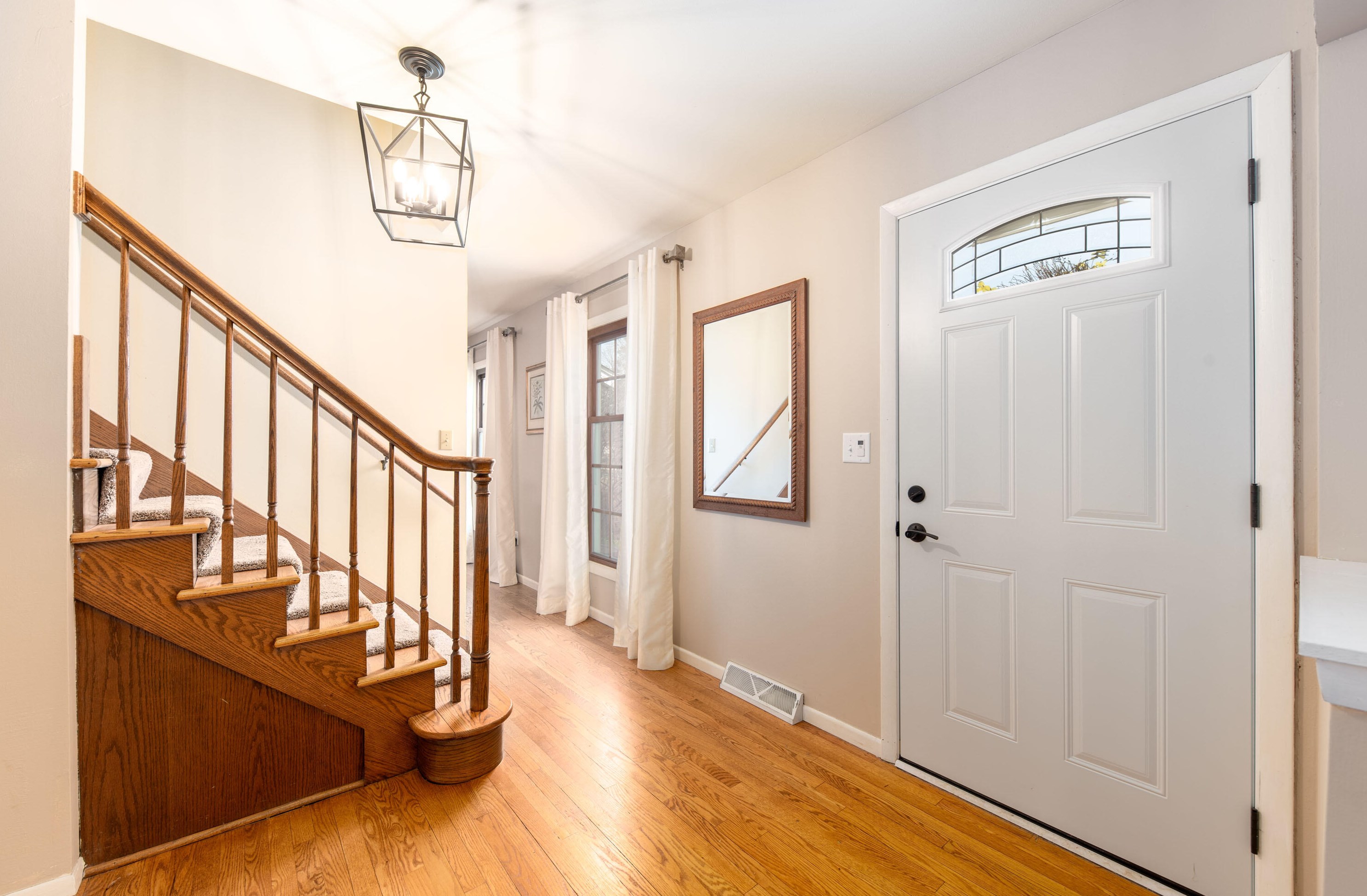 2795 Almesbury Ave, Brookfield, WI 53045-3201