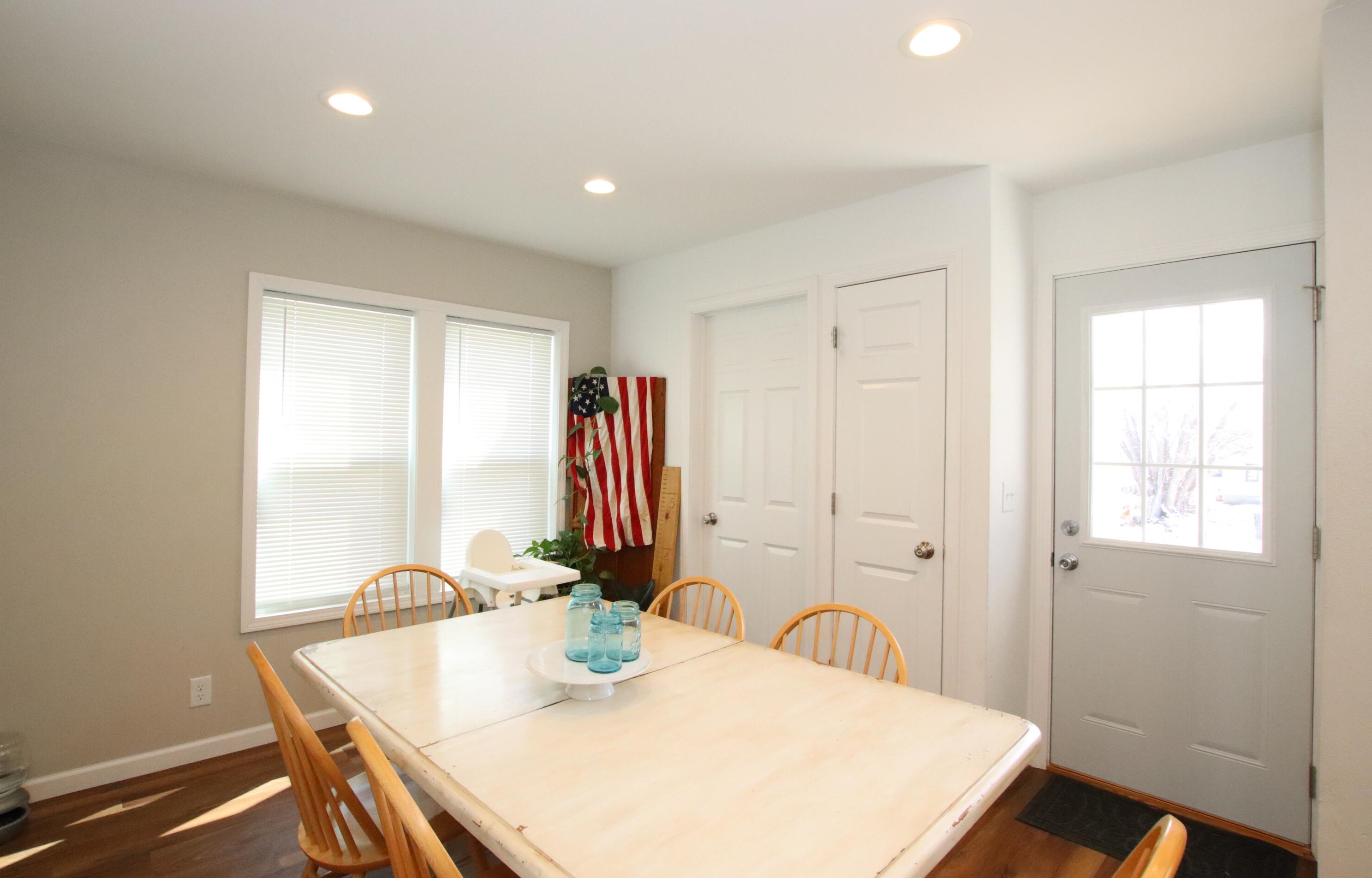 525 Loos St, Hartford WI  53027-1913 exterior