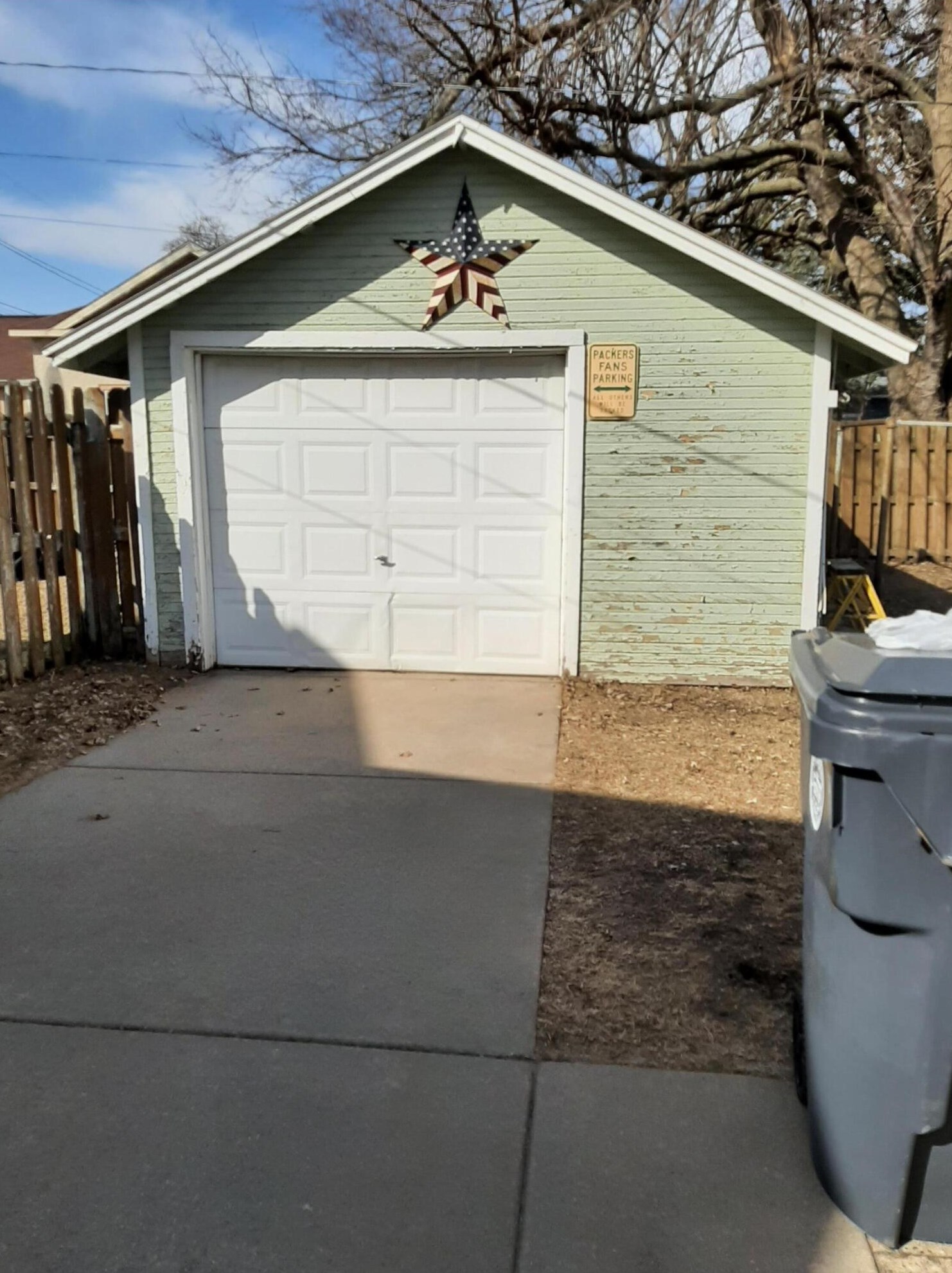 908 East Ave S, La Crosse, WI 54601