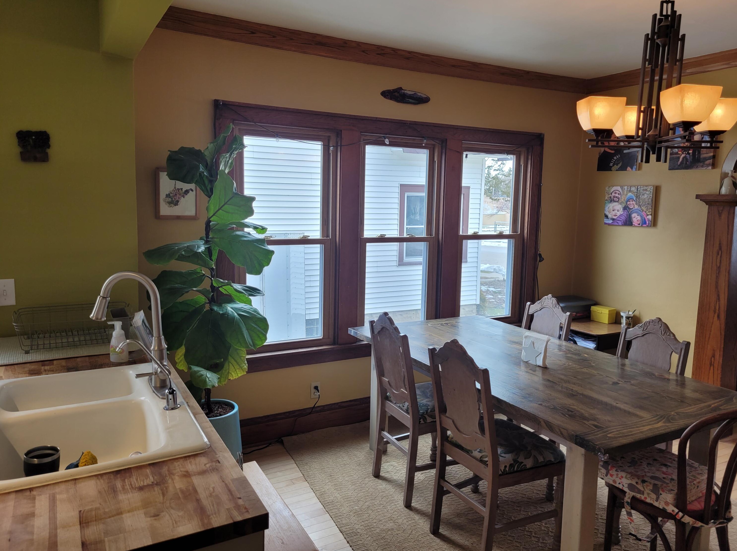 512 Madison Ave, South Milwaukee WI  53172-2704 exterior