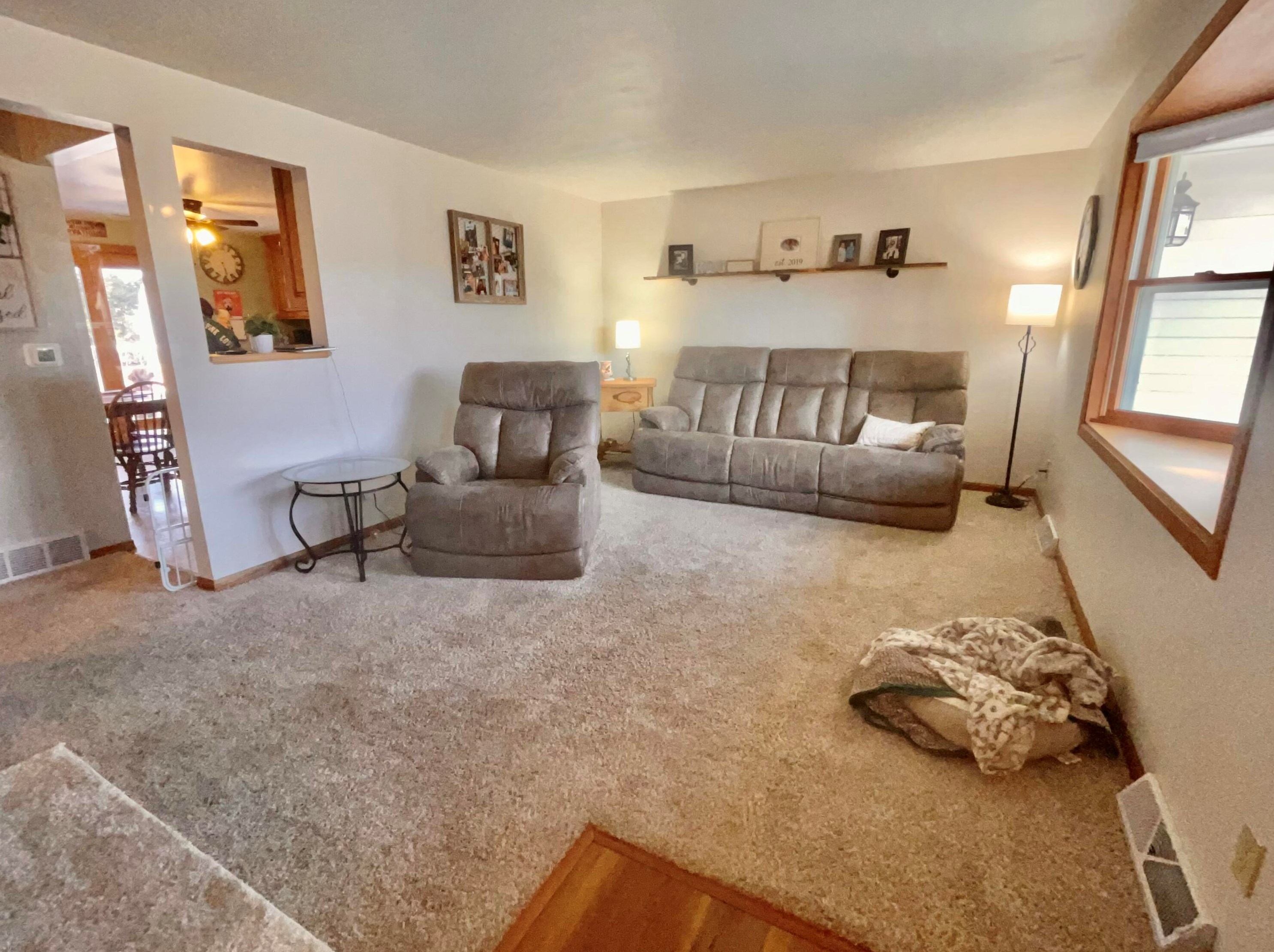 2628 Riverside Dr, Two Rivers, WI 54241