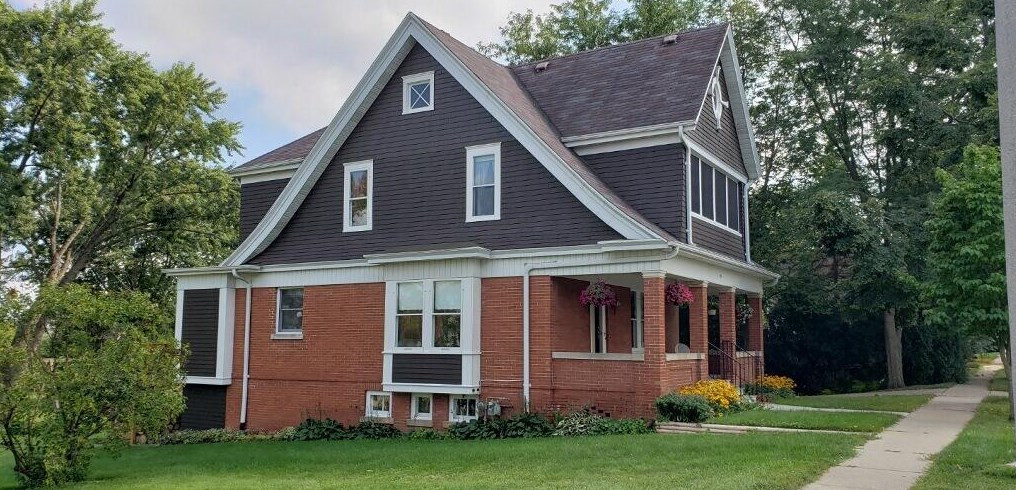 225 N Watertown St, Johnson Creek, WI 53038
