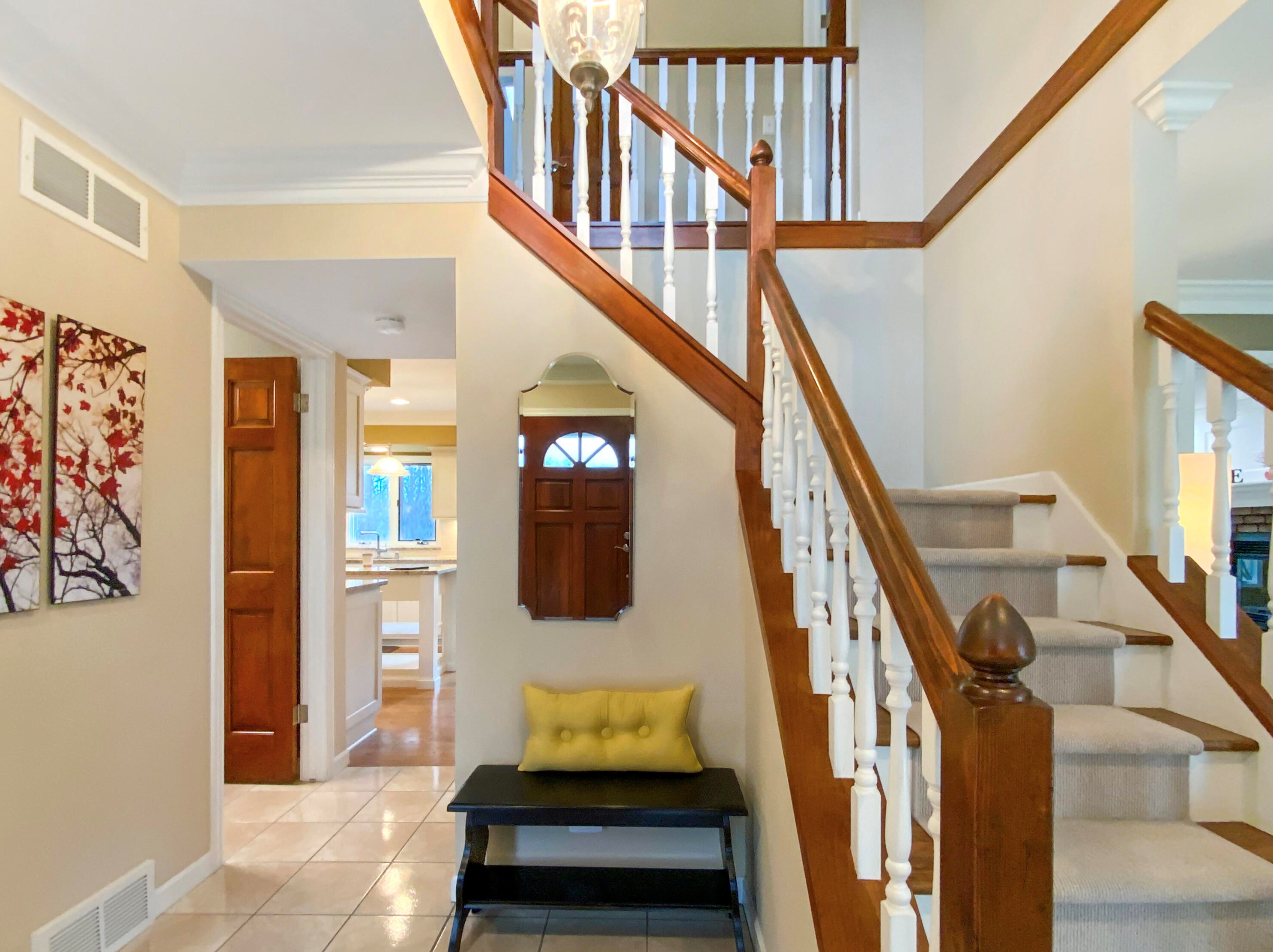 4290 Loughlin Ct S, Brookfield, WI 53005