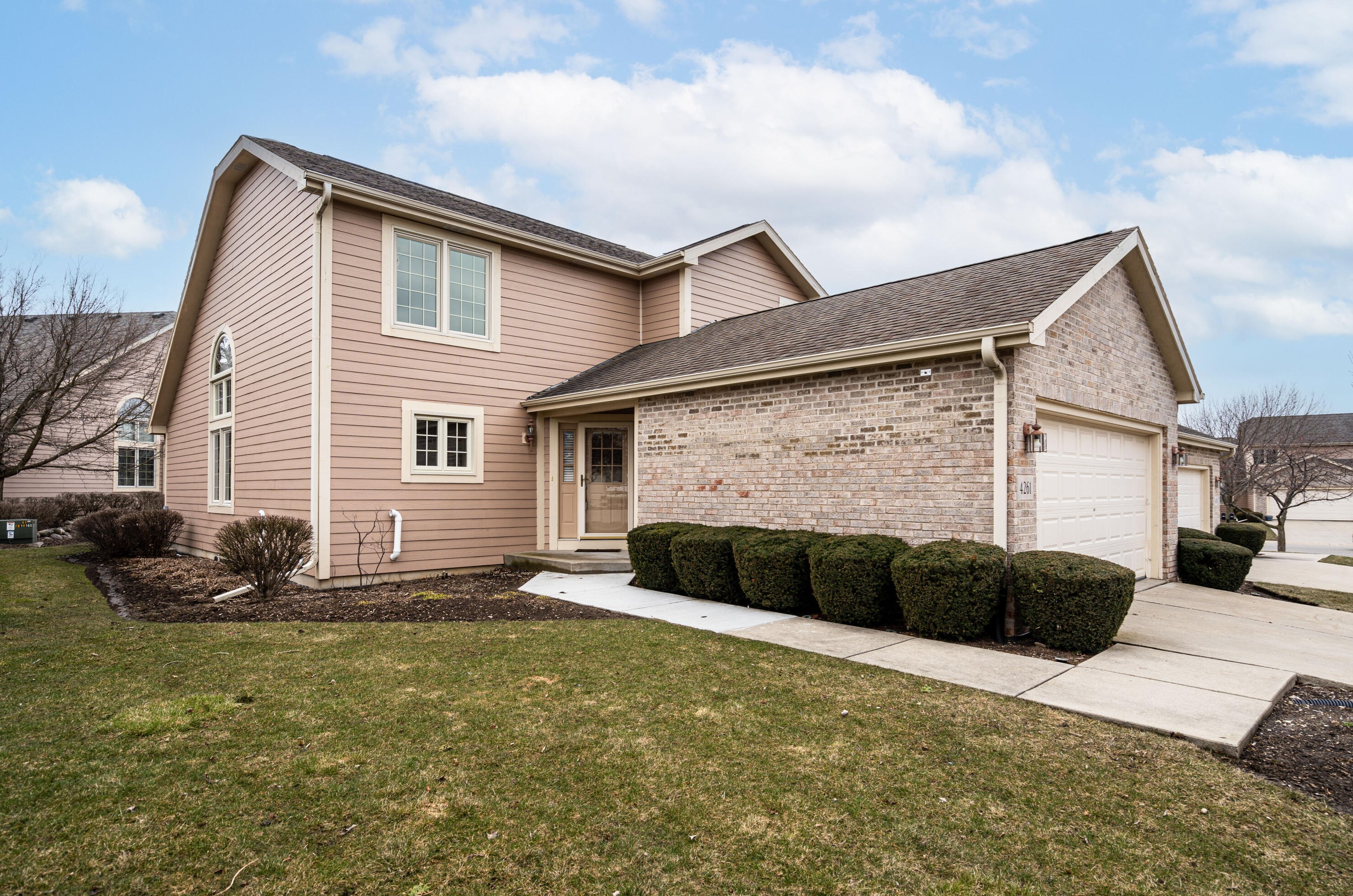 4261 91st Pl, Kenosha, WI 53142