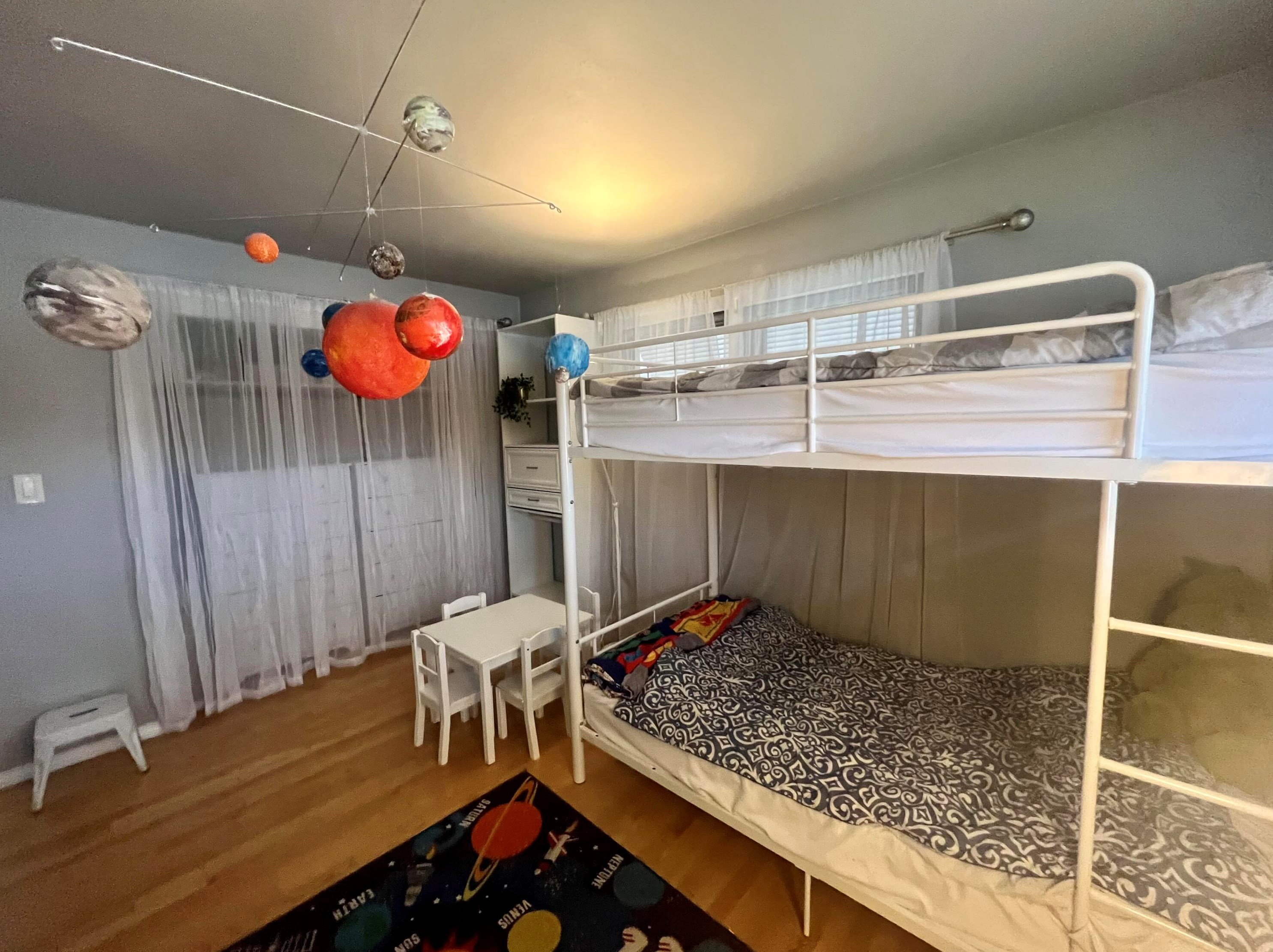 7522 Jackson Dr, Milwaukee WI 53219-2817 exterior