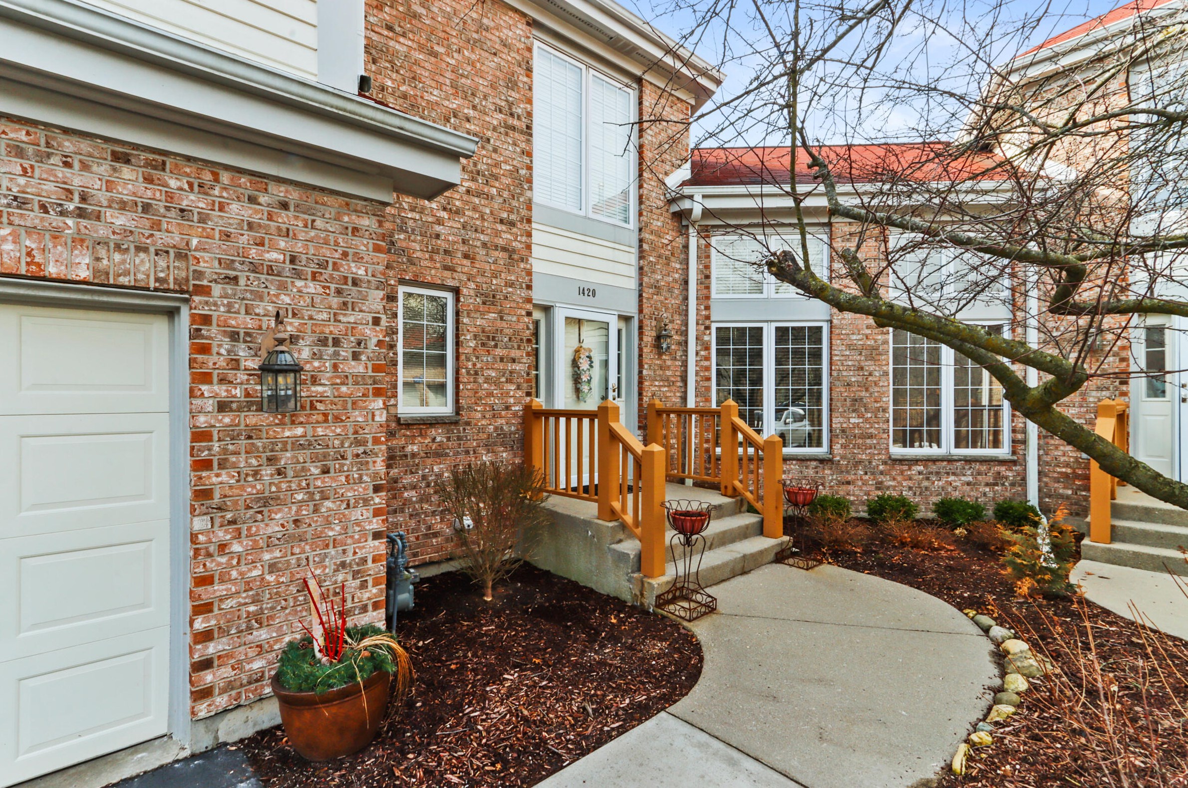 1420 Highland Dr, Lake Geneva, WI 53147