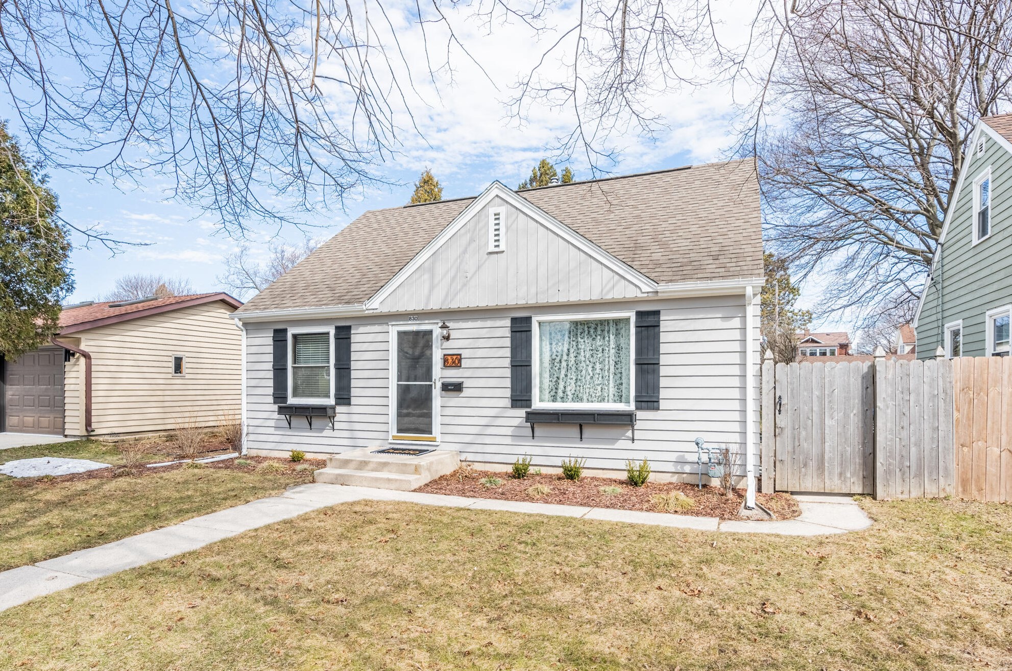 830 Mead Ave, Sheboygan, WI 53081-6360