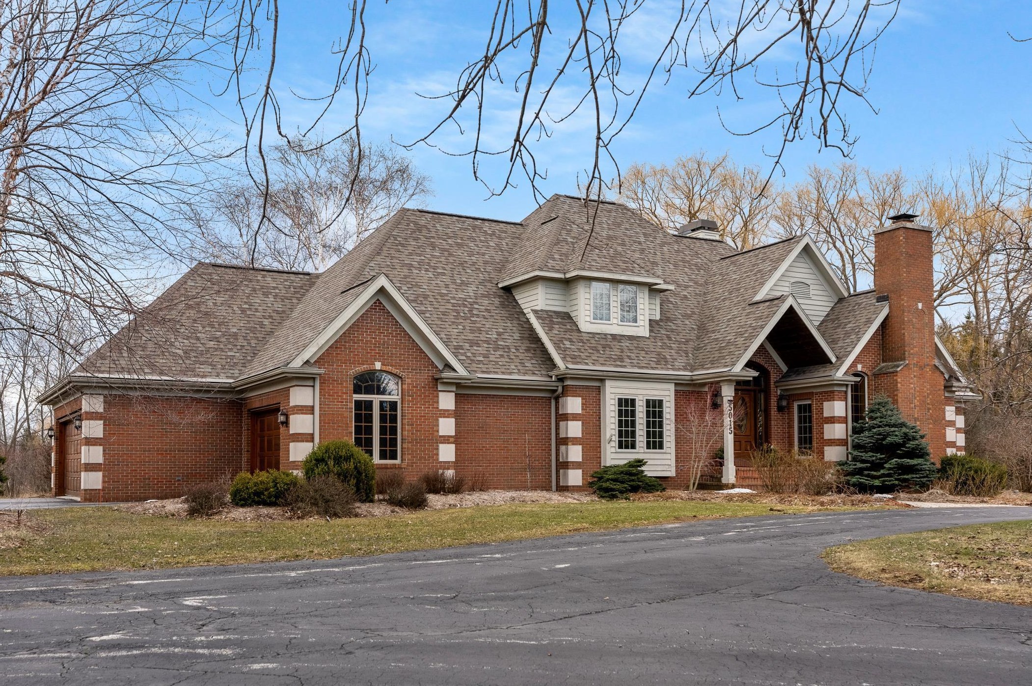 5015 Blackstock Rd, Sheboygan, WI 53083