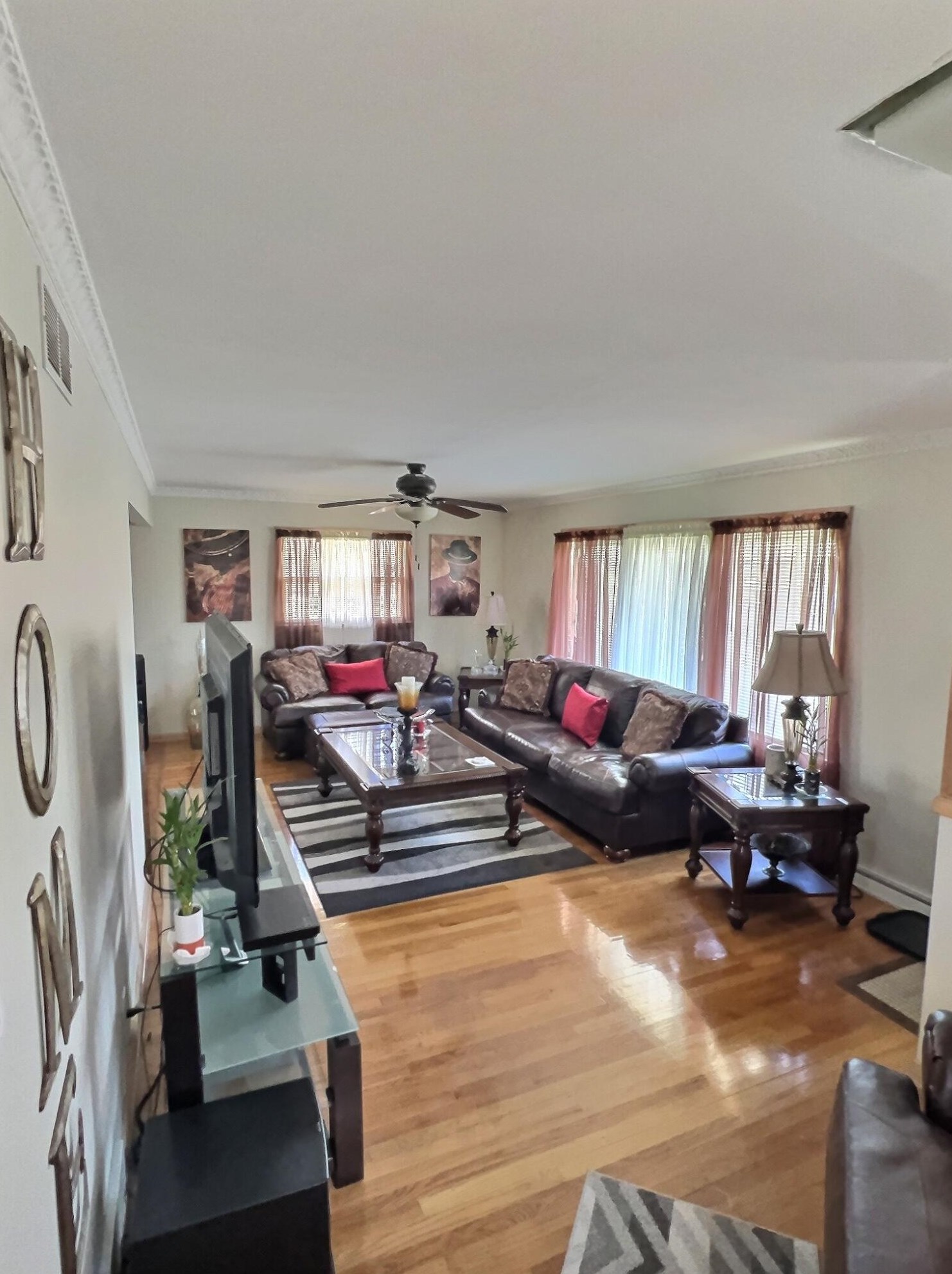 4437 N 74th St, Milwaukee, WI 53218