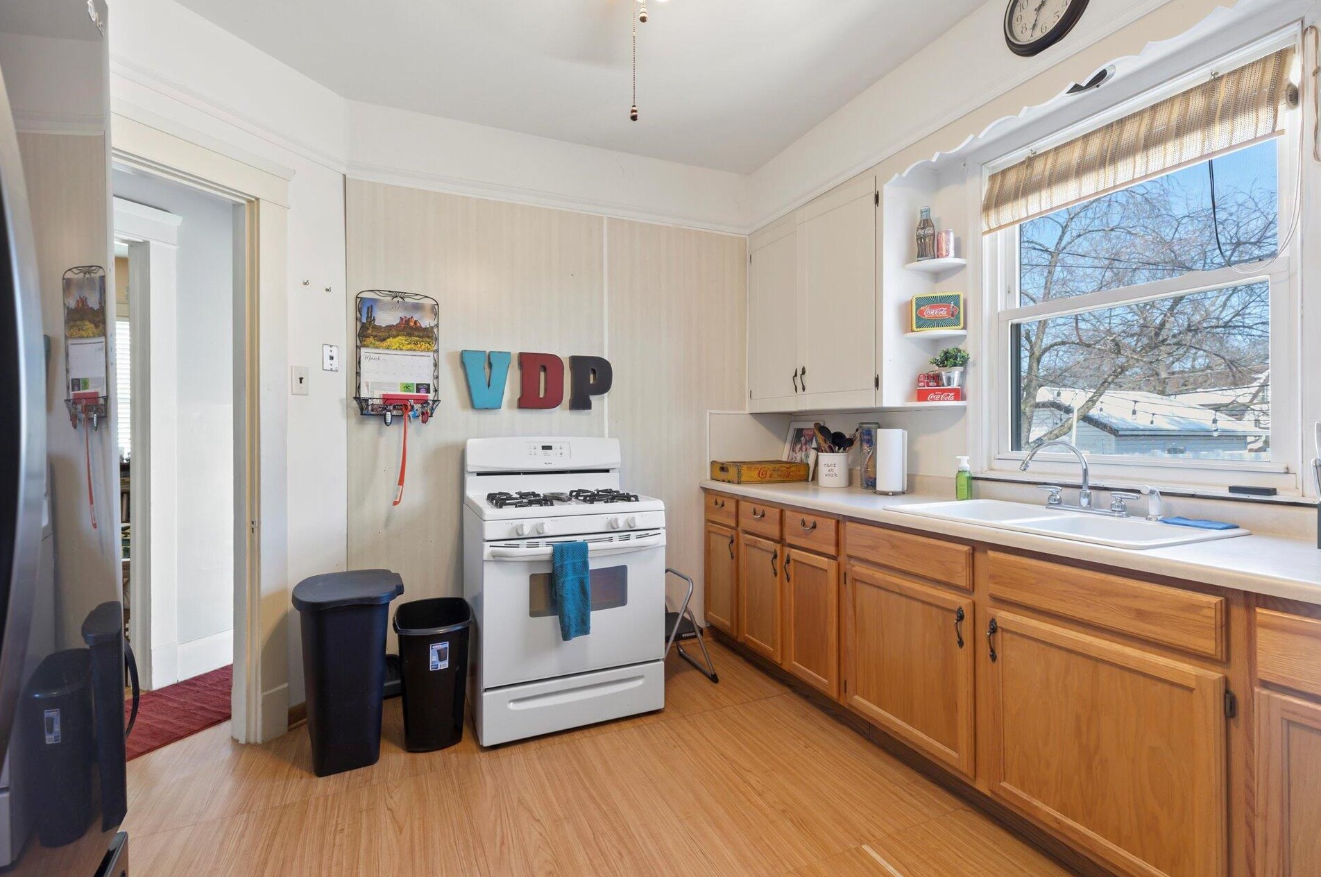 1133 Arthur Ave, Racine WI  53405-2902 exterior