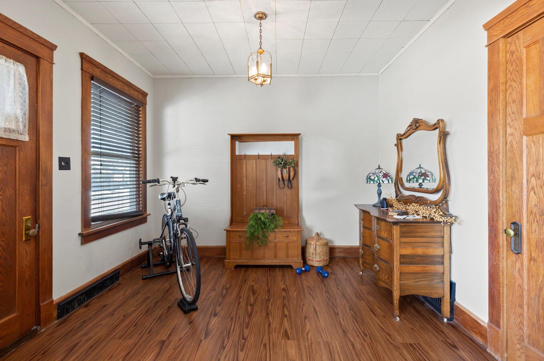 1133 Arthur Ave, Racine WI  53405-2902 exterior
