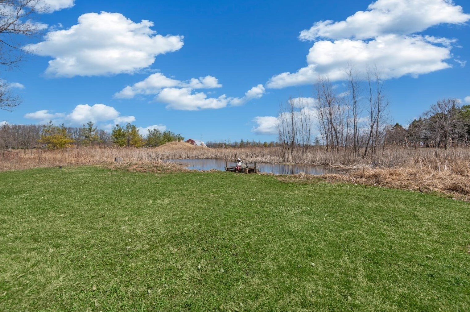 7034 Gass Lake Rd, Manitowoc, WI 54220