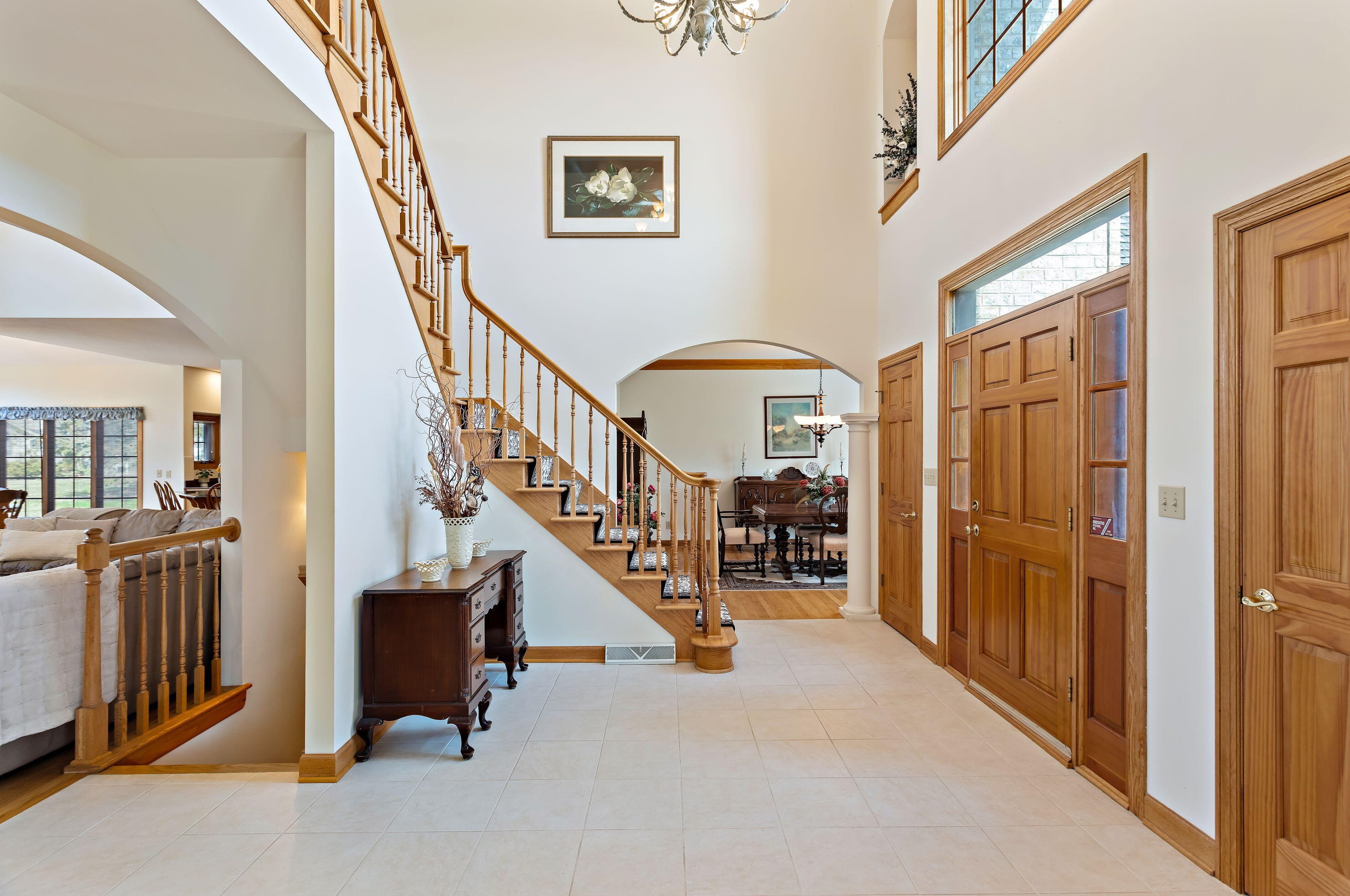 10725 N Gazebo Hill Parkway, Thiensville, WI 53092