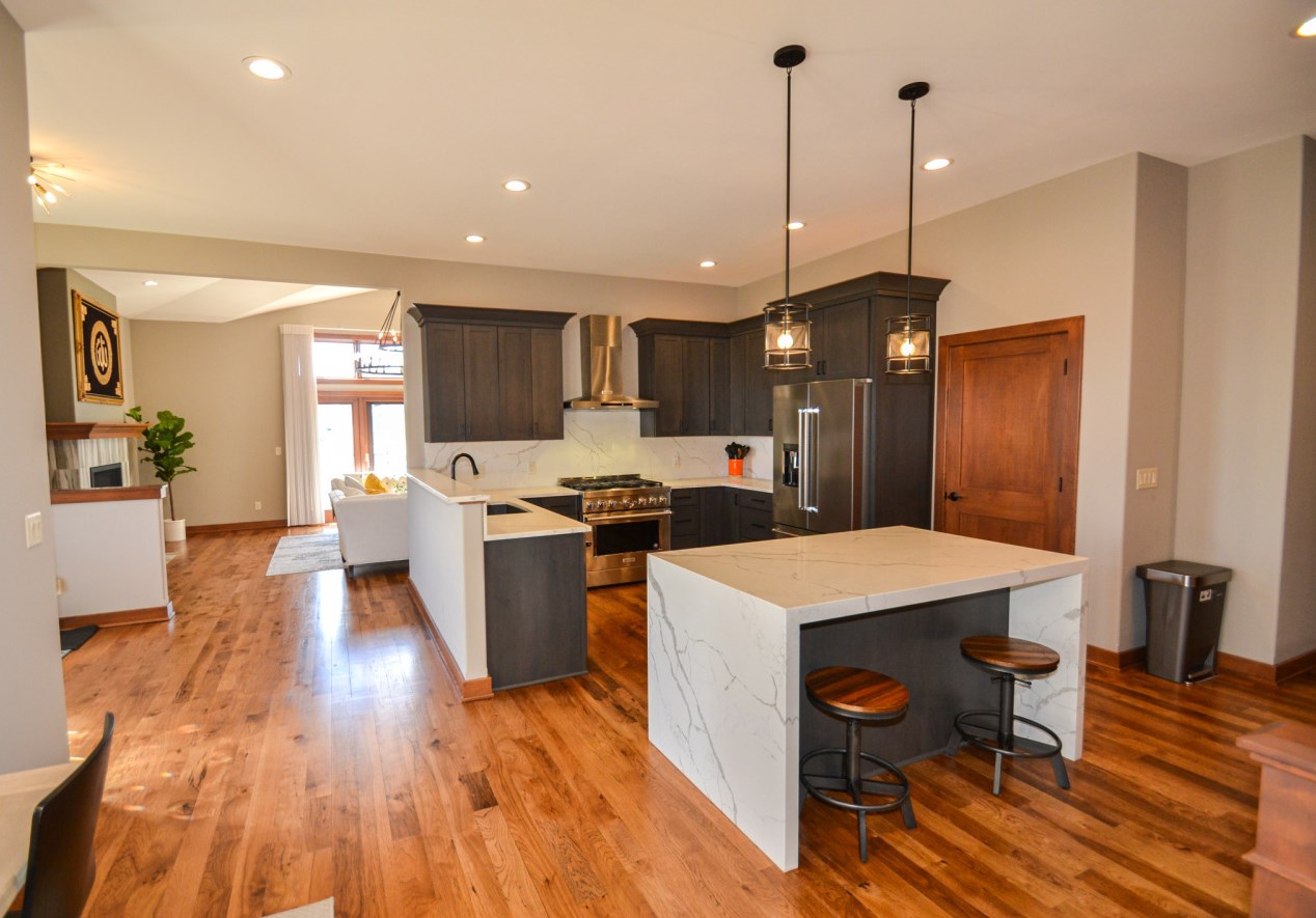 7542 Tuckaway Pines Cir, Hales Corners, WI 53132-8178