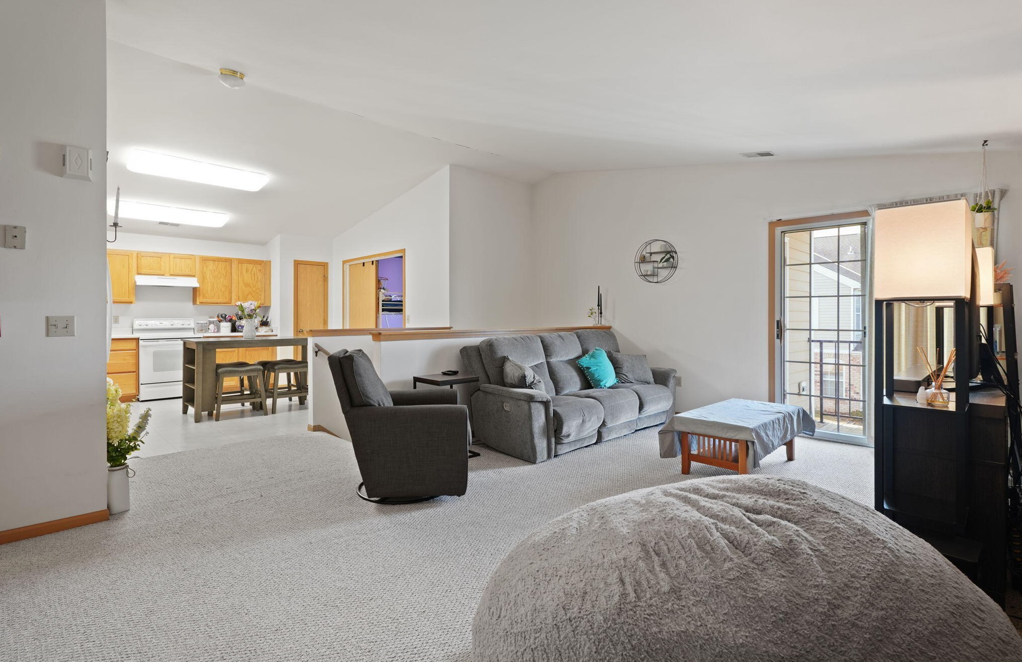 1140 Sunnyslope Dr, Racine WI  53406-6354 exterior