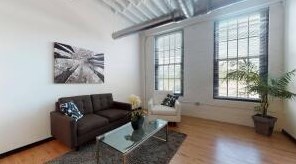 2200 Northwestern Ave #309, Racine, WI 53404