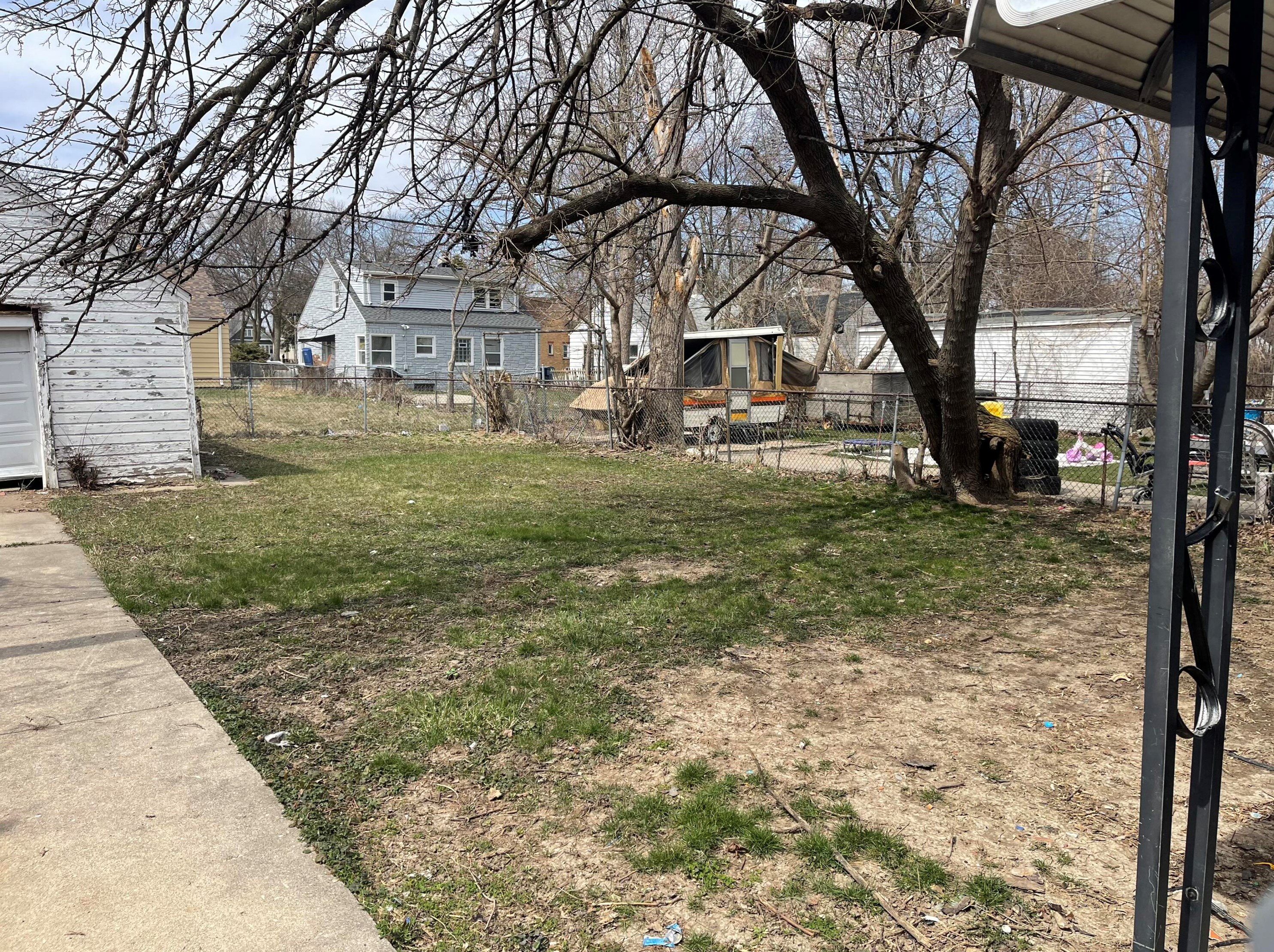 4873 26th St, Milwaukee WI  53209-5538 exterior