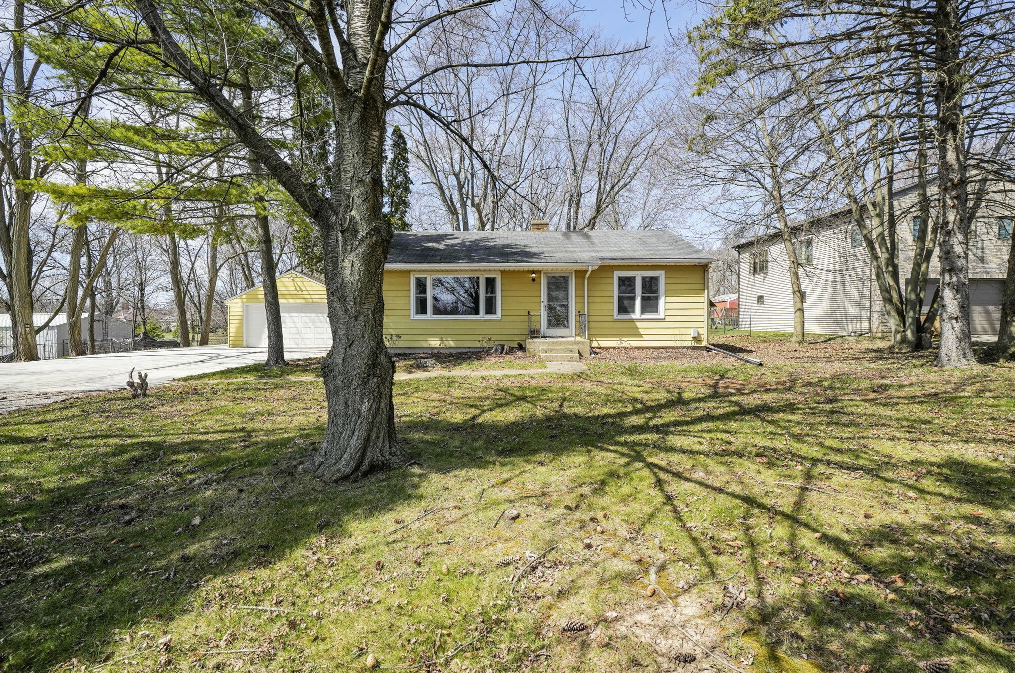 9610 39th Ave, Kenosha, WI 53158