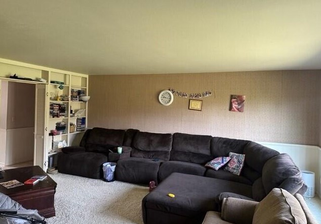 732 Elm Tree Rd, Sheboygan WI  53083-3045 exterior