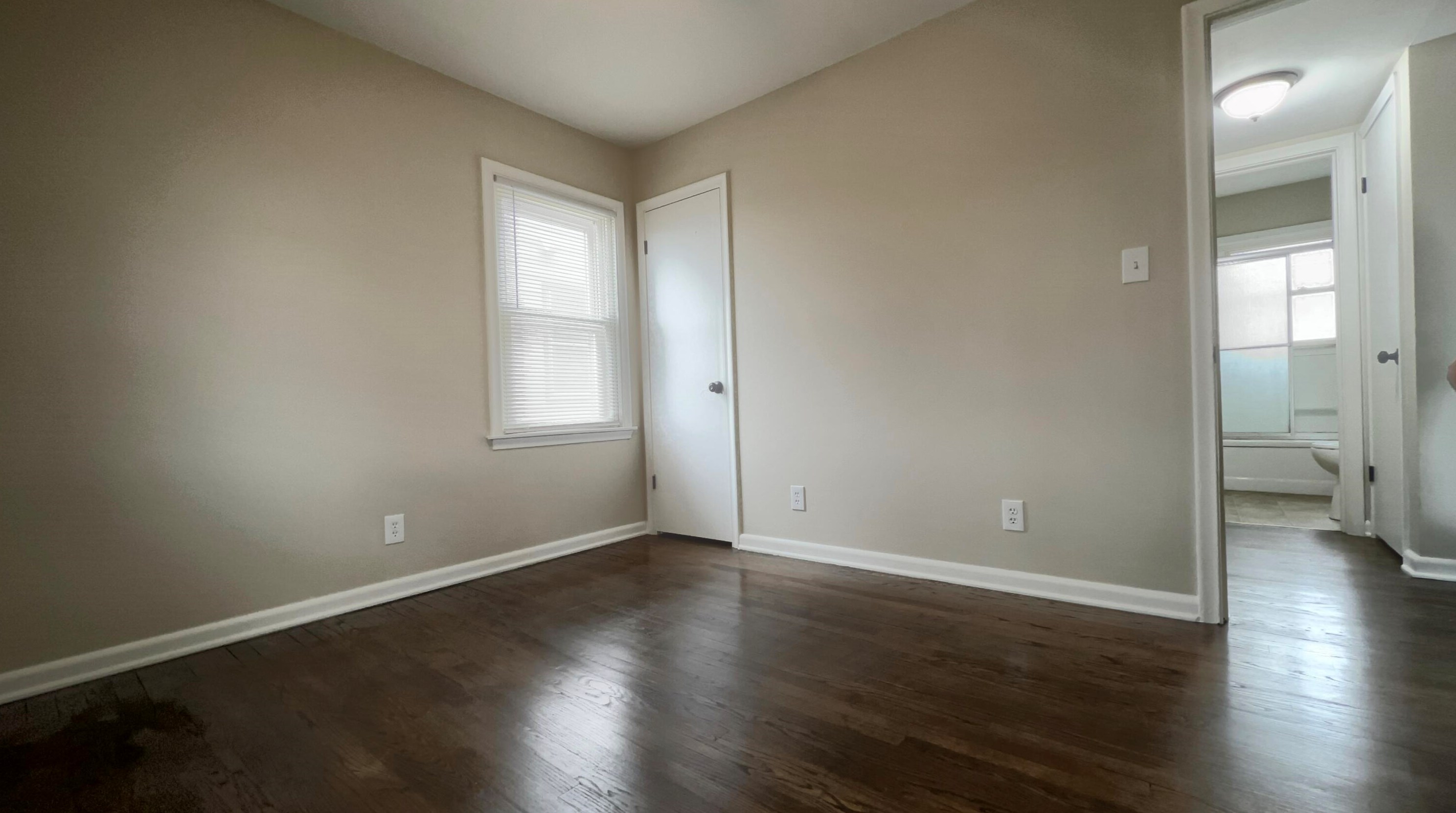 5650 N 43rd St, Milwaukee, WI 53220