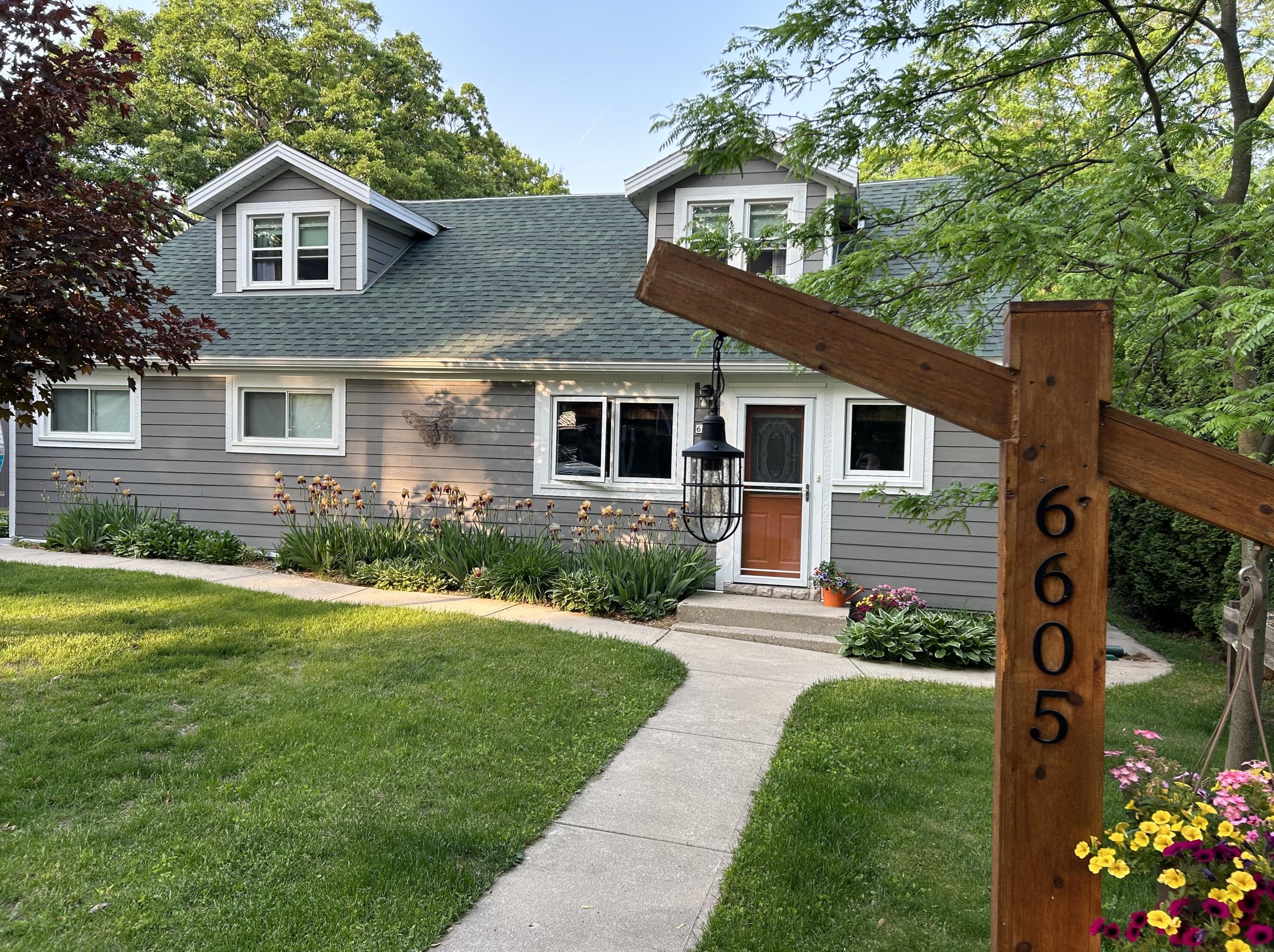 6605 Willow Ln, Waterford, WI 53185