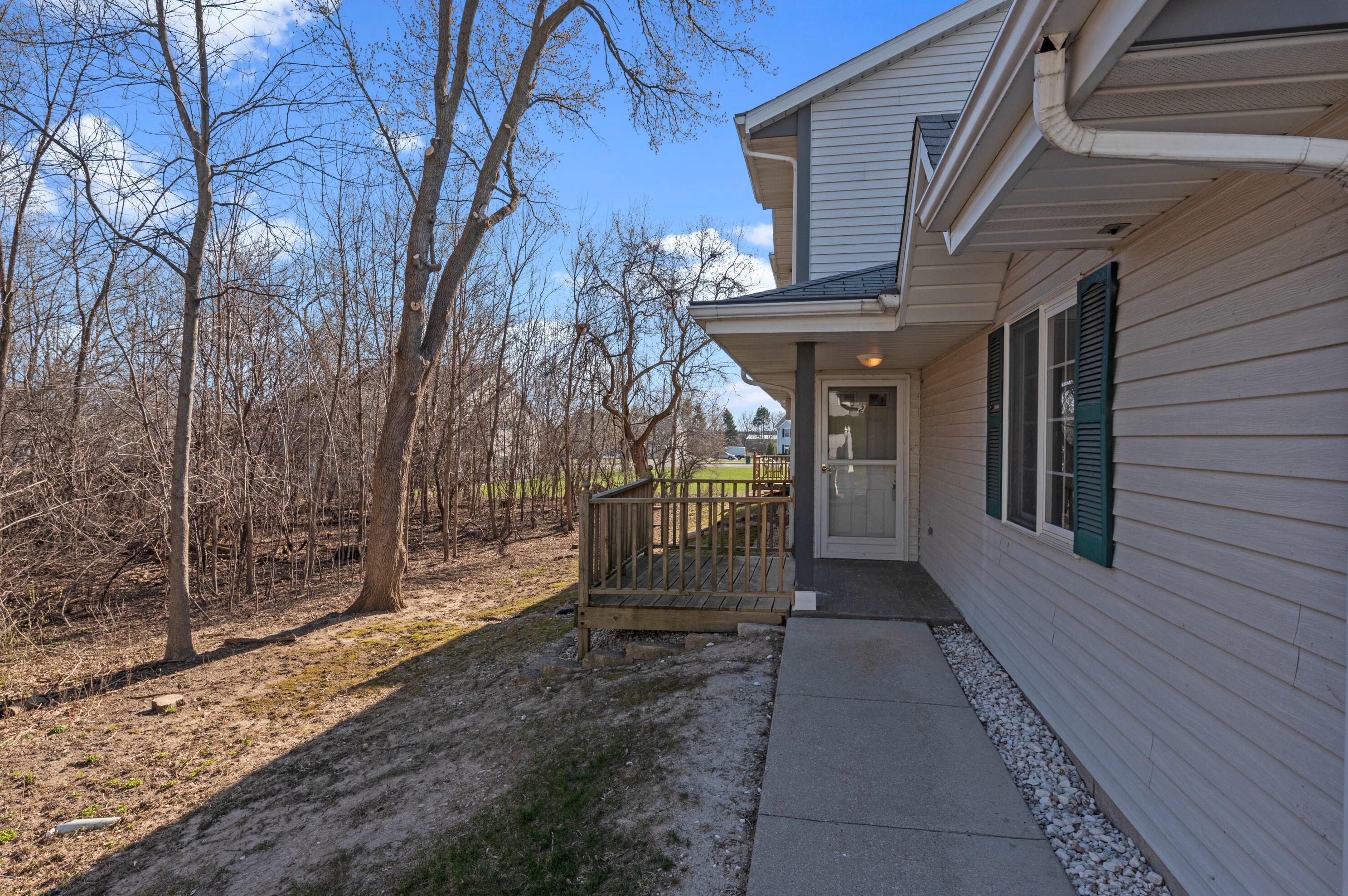 359 Minz Park Cir #2, West Bend, WI 53095
