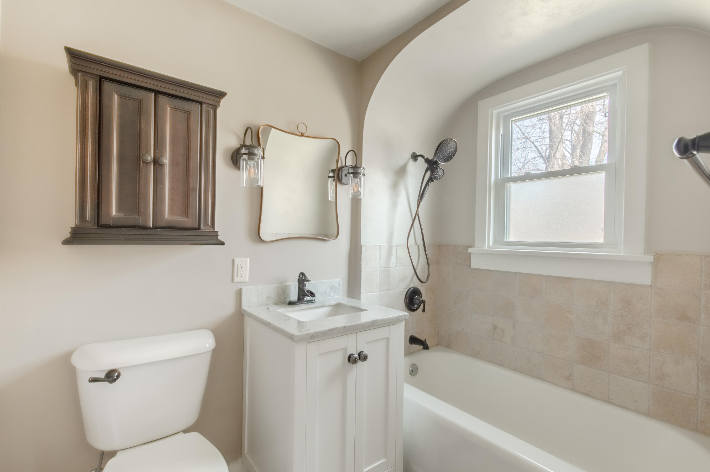 4301 Campbell Trce, Chenequa WI  53029-8846 exterior