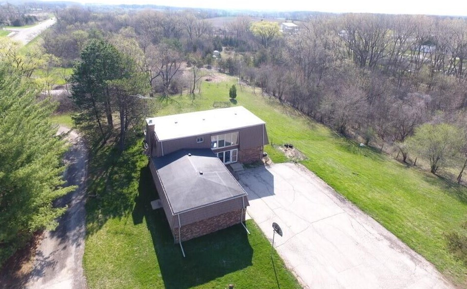 23403 60th St, Paddock Lake WI  53168-9649 exterior