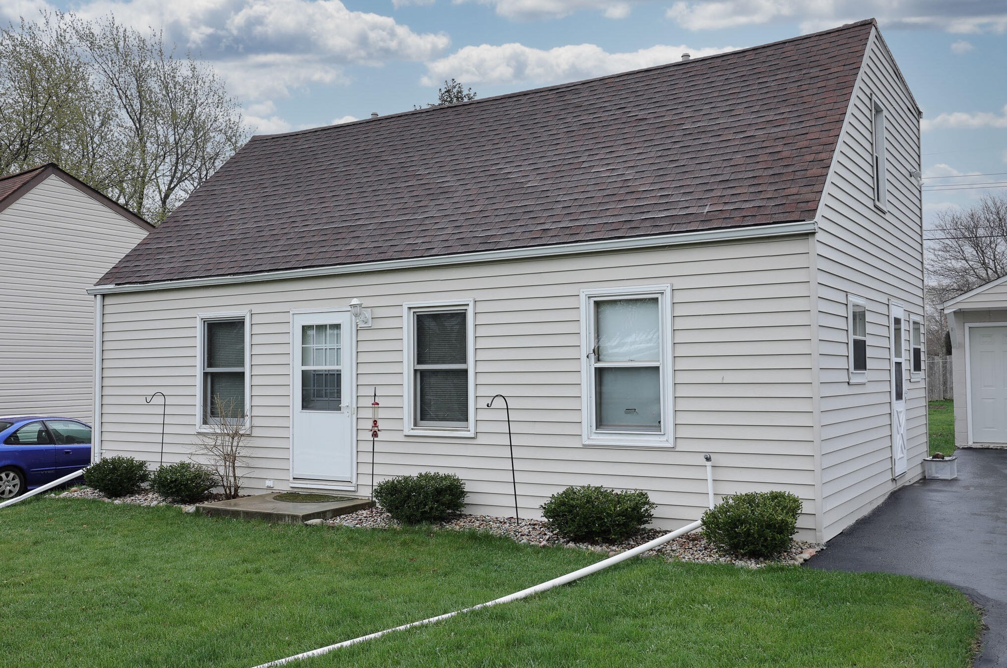 231 Susan Dr, Oak Creek, WI 53154-3003