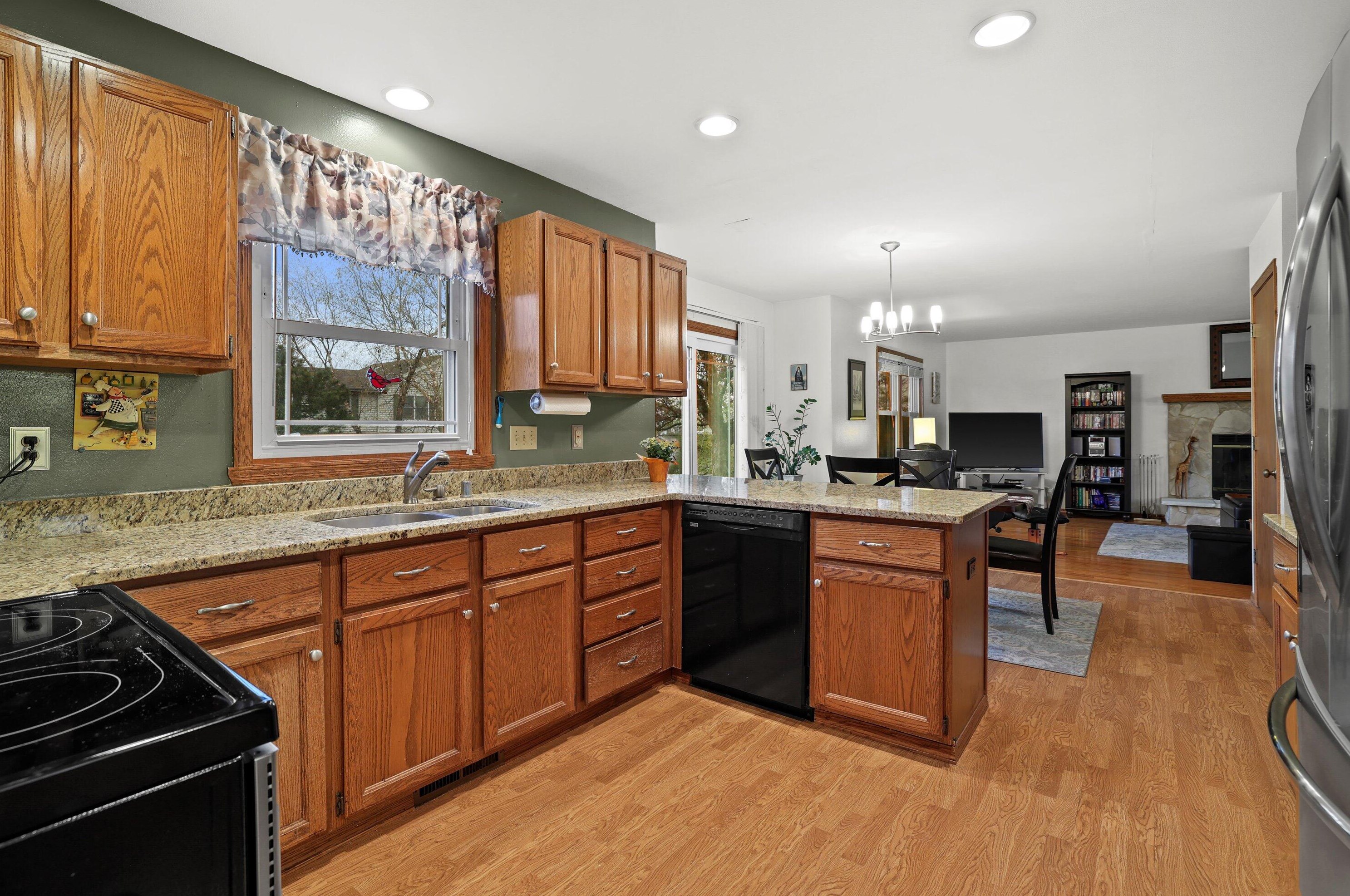 3978 Madison Blvd, Hales Corners WI  53132-9426 exterior