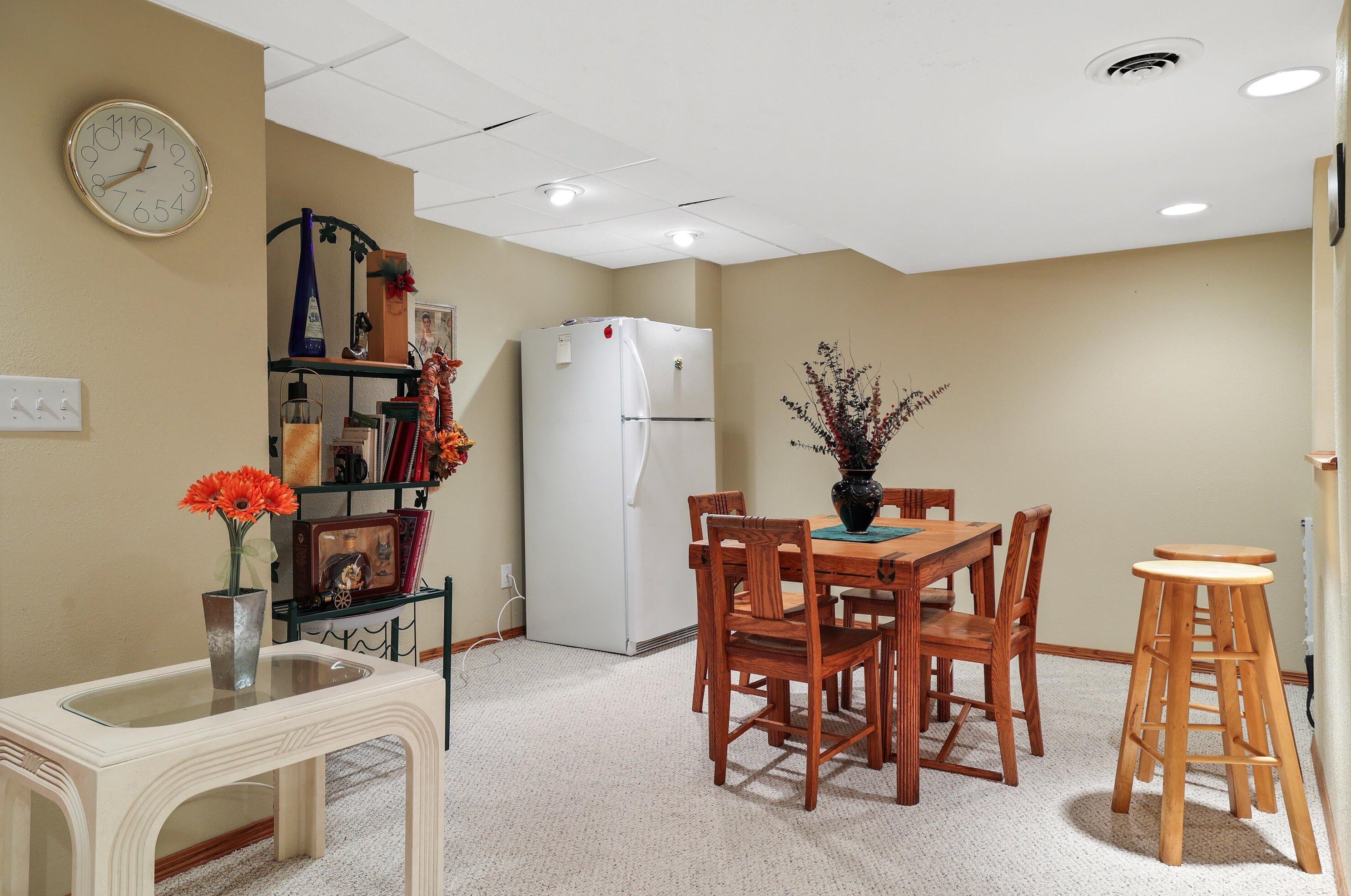 3978 Madison Blvd, Hales Corners WI  53132-9426 exterior