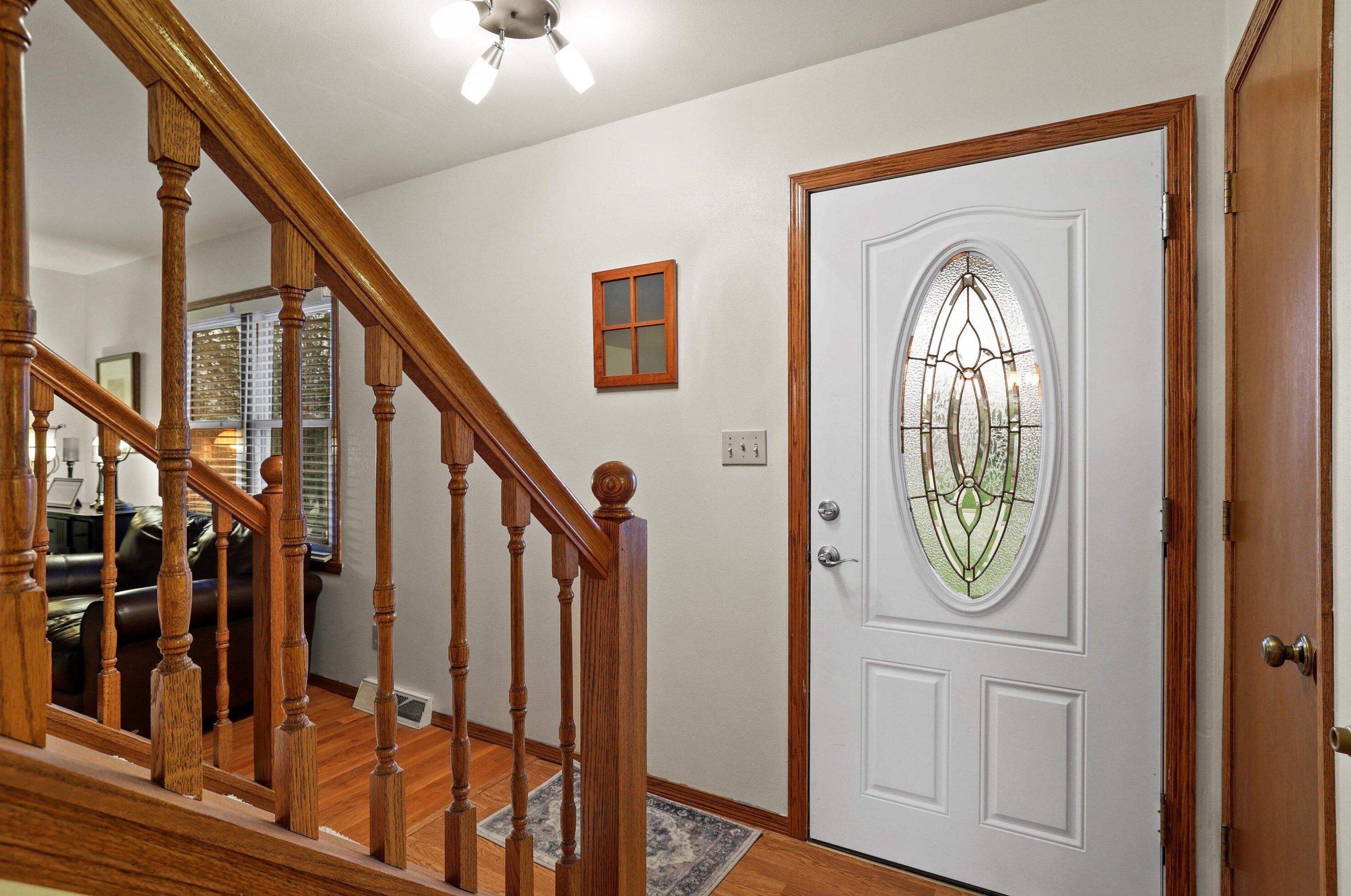 3978 Madison Blvd, Hales Corners WI  53132-9426 exterior