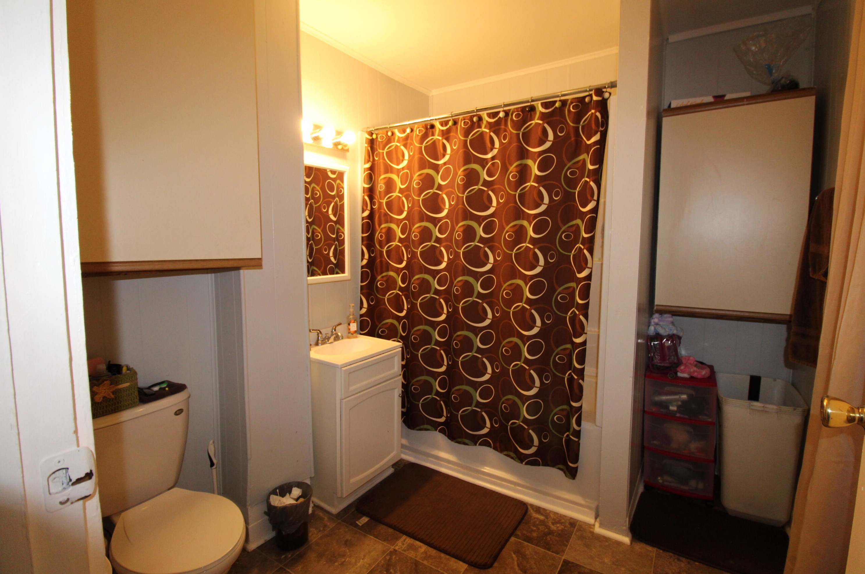 929 Swift Ave, Sheboygan WI  53081-6045 exterior
