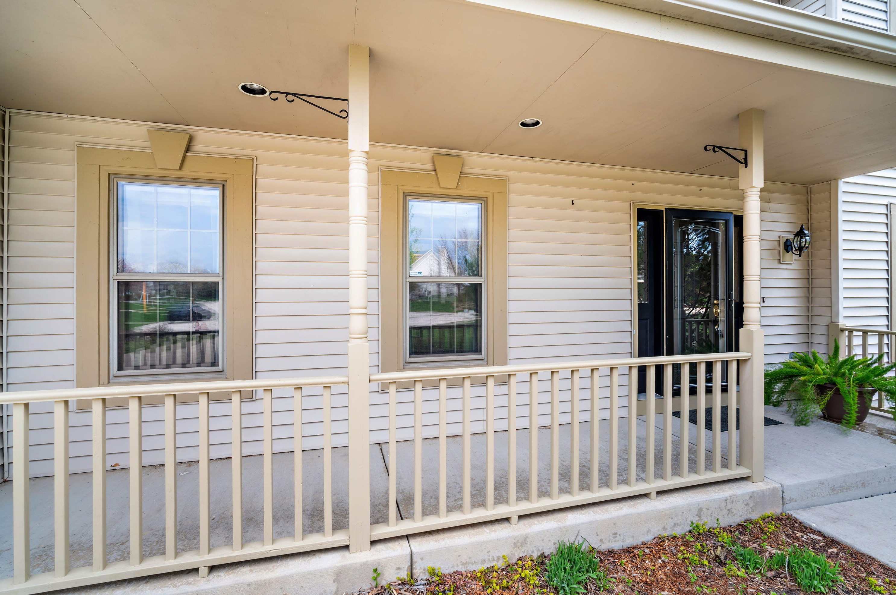 13600 W Kelton Ct, Waukesha, WI 53151