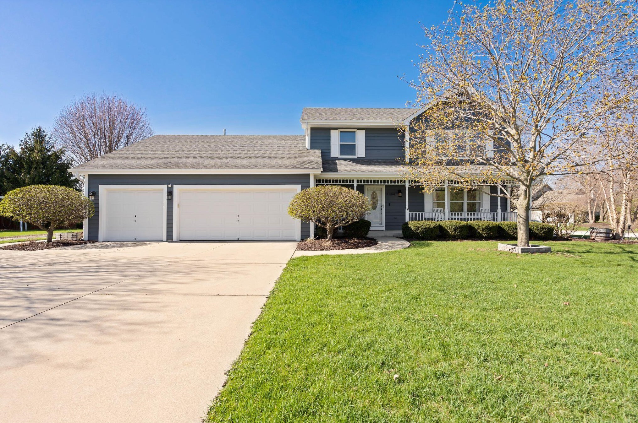 3800 Glencoe Dr, Racine WI  53403-9427 exterior