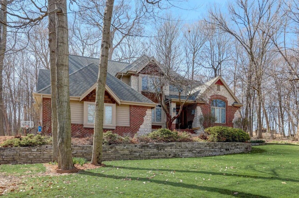 665 Toldt Forest Ct, Brookfield, WI 53045-6310