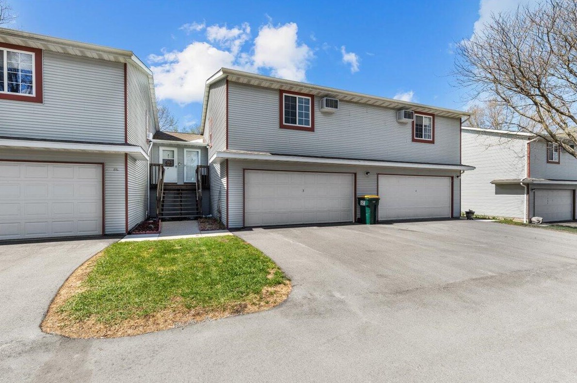 549 Slinger Rd #k-3, Slinger, WI 53086